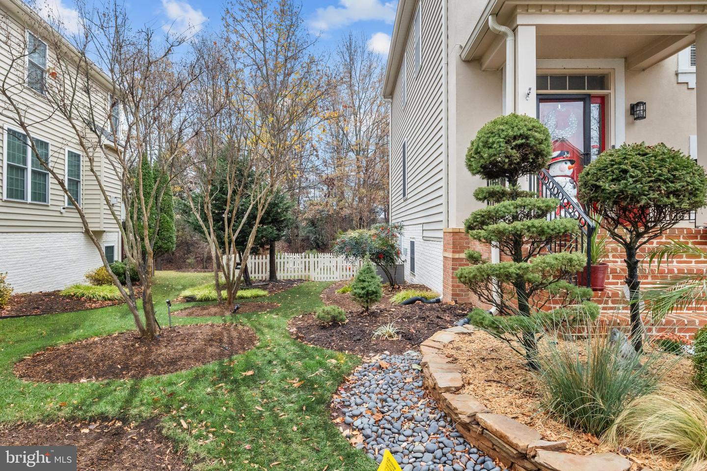 1221 TENNESSEE DR NE, LEESBURG, Virginia 20176, 5 Bedrooms Bedrooms, ,4 BathroomsBathrooms,Residential,For sale,1221 TENNESSEE DR NE,VALO2111898 MLS # VALO2111898