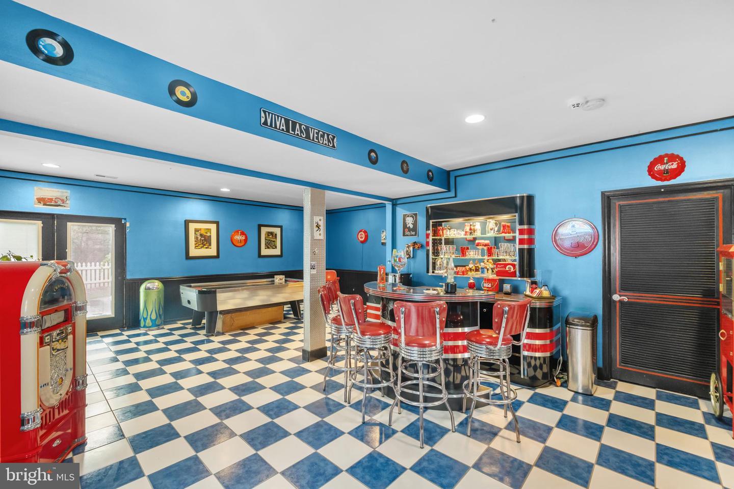 1221 TENNESSEE DR NE, LEESBURG, Virginia 20176, 5 Bedrooms Bedrooms, ,4 BathroomsBathrooms,Residential,For sale,1221 TENNESSEE DR NE,VALO2111898 MLS # VALO2111898