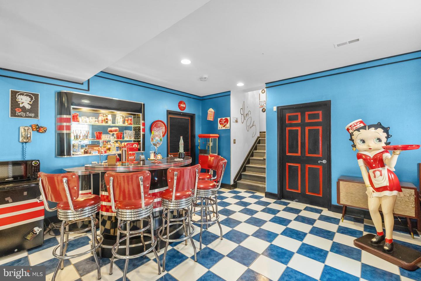 1221 TENNESSEE DR NE, LEESBURG, Virginia 20176, 5 Bedrooms Bedrooms, ,4 BathroomsBathrooms,Residential,For sale,1221 TENNESSEE DR NE,VALO2111898 MLS # VALO2111898