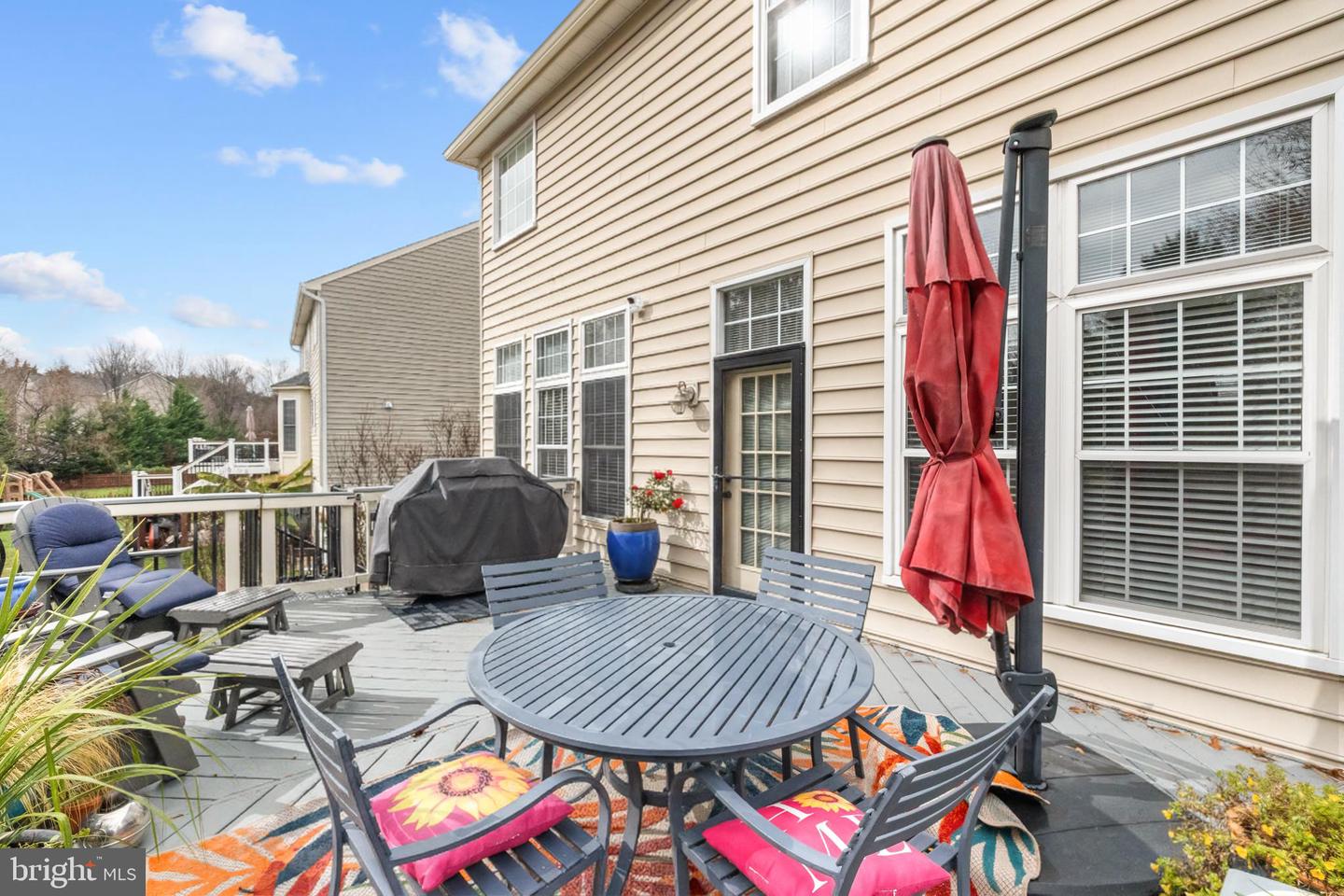 1221 TENNESSEE DR NE, LEESBURG, Virginia 20176, 5 Bedrooms Bedrooms, ,4 BathroomsBathrooms,Residential,For sale,1221 TENNESSEE DR NE,VALO2111898 MLS # VALO2111898