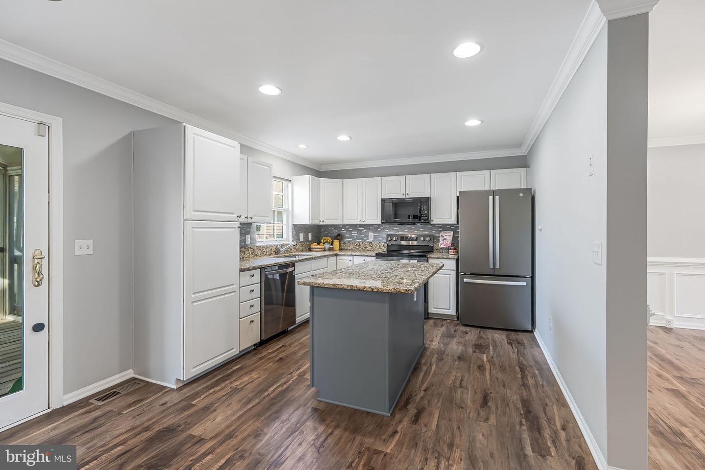 20419 CHARTER OAK DR, ASHBURN, Virginia 20147, 3 Bedrooms Bedrooms, ,3 BathroomsBathrooms,Residential,For sale,20419 CHARTER OAK DR,VALO2111912 MLS # VALO2111912