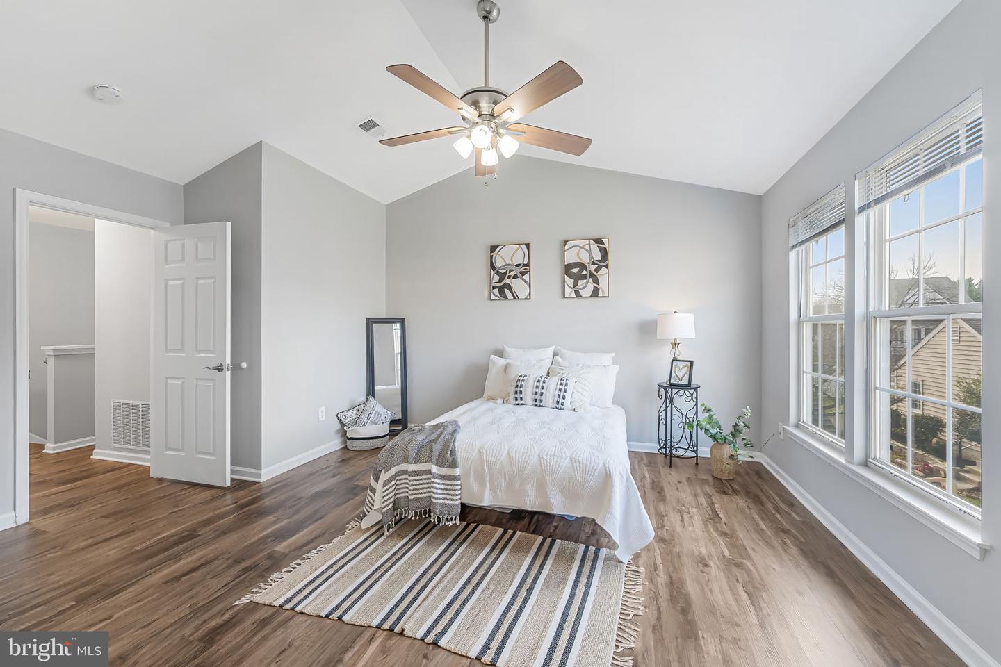 20419 CHARTER OAK DR, ASHBURN, Virginia 20147, 3 Bedrooms Bedrooms, ,3 BathroomsBathrooms,Residential,For sale,20419 CHARTER OAK DR,VALO2111912 MLS # VALO2111912