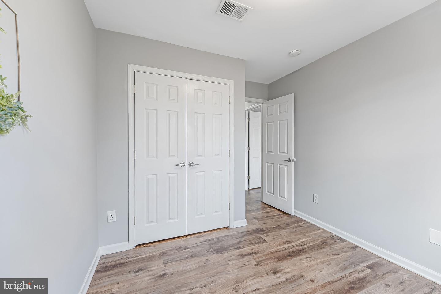 20419 CHARTER OAK DR, ASHBURN, Virginia 20147, 3 Bedrooms Bedrooms, ,3 BathroomsBathrooms,Residential,For sale,20419 CHARTER OAK DR,VALO2111912 MLS # VALO2111912