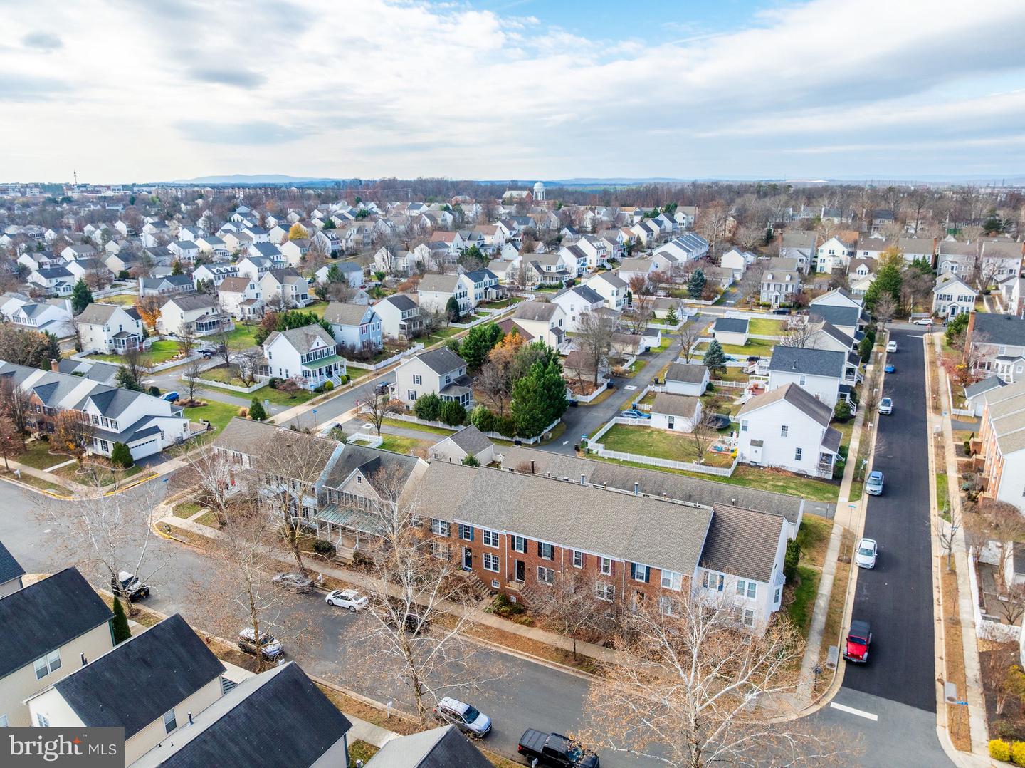 20419 CHARTER OAK DR, ASHBURN, Virginia 20147, 3 Bedrooms Bedrooms, ,3 BathroomsBathrooms,Residential,For sale,20419 CHARTER OAK DR,VALO2111912 MLS # VALO2111912