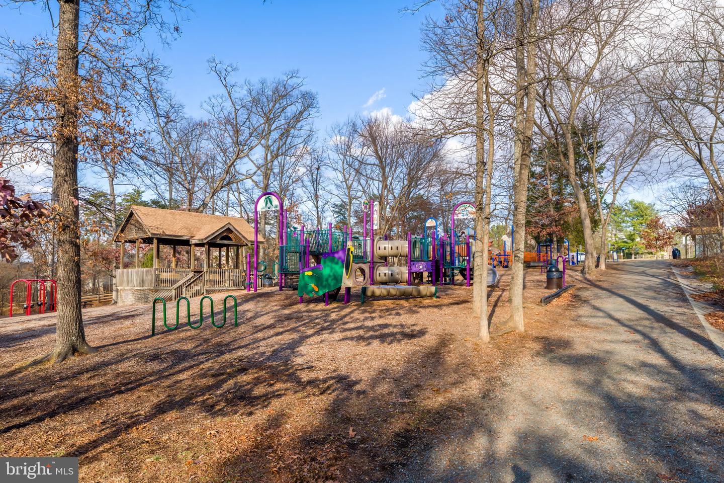 20419 CHARTER OAK DR, ASHBURN, Virginia 20147, 3 Bedrooms Bedrooms, ,3 BathroomsBathrooms,Residential,For sale,20419 CHARTER OAK DR,VALO2111912 MLS # VALO2111912