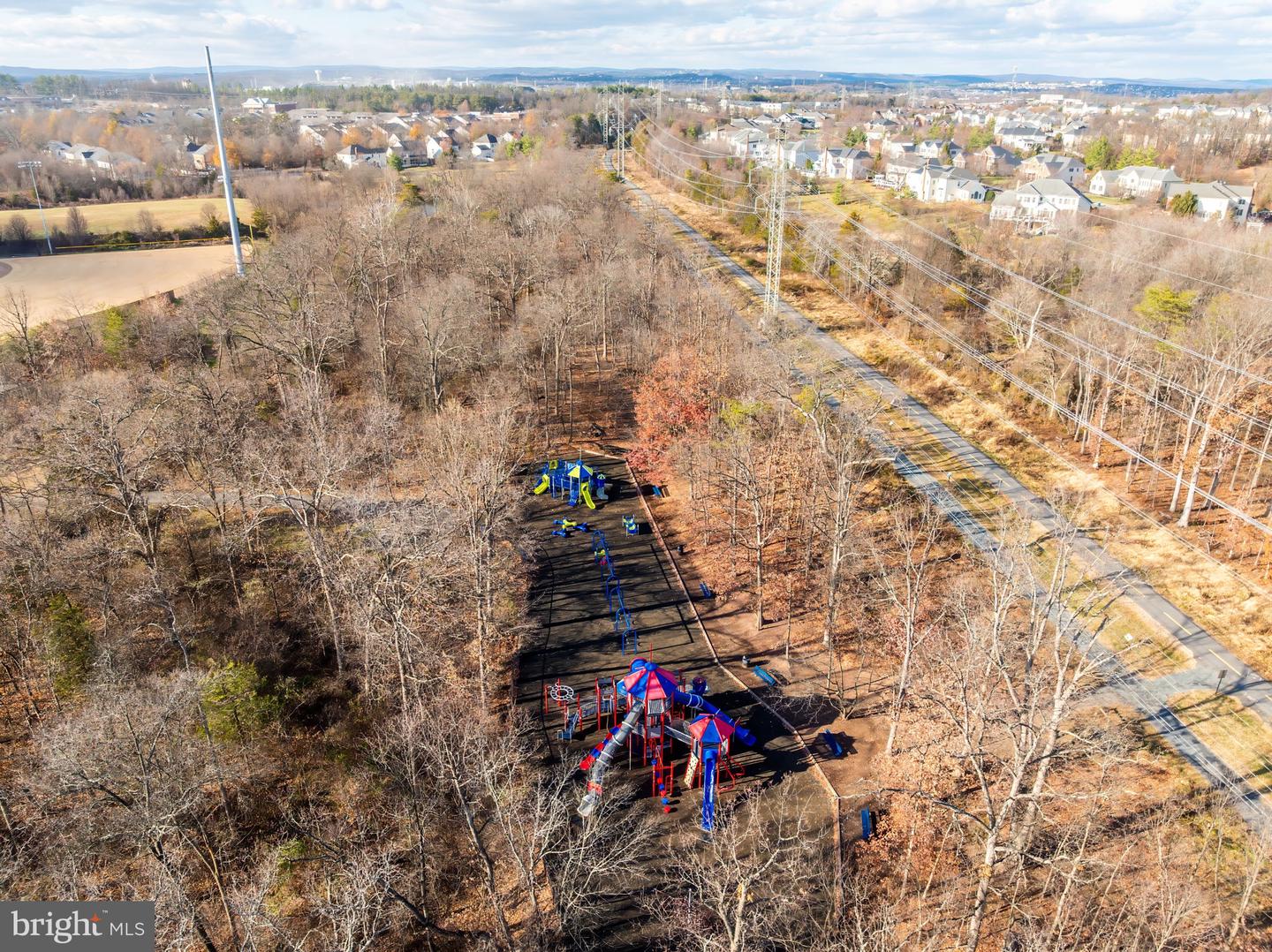 20419 CHARTER OAK DR, ASHBURN, Virginia 20147, 3 Bedrooms Bedrooms, ,3 BathroomsBathrooms,Residential,For sale,20419 CHARTER OAK DR,VALO2111912 MLS # VALO2111912