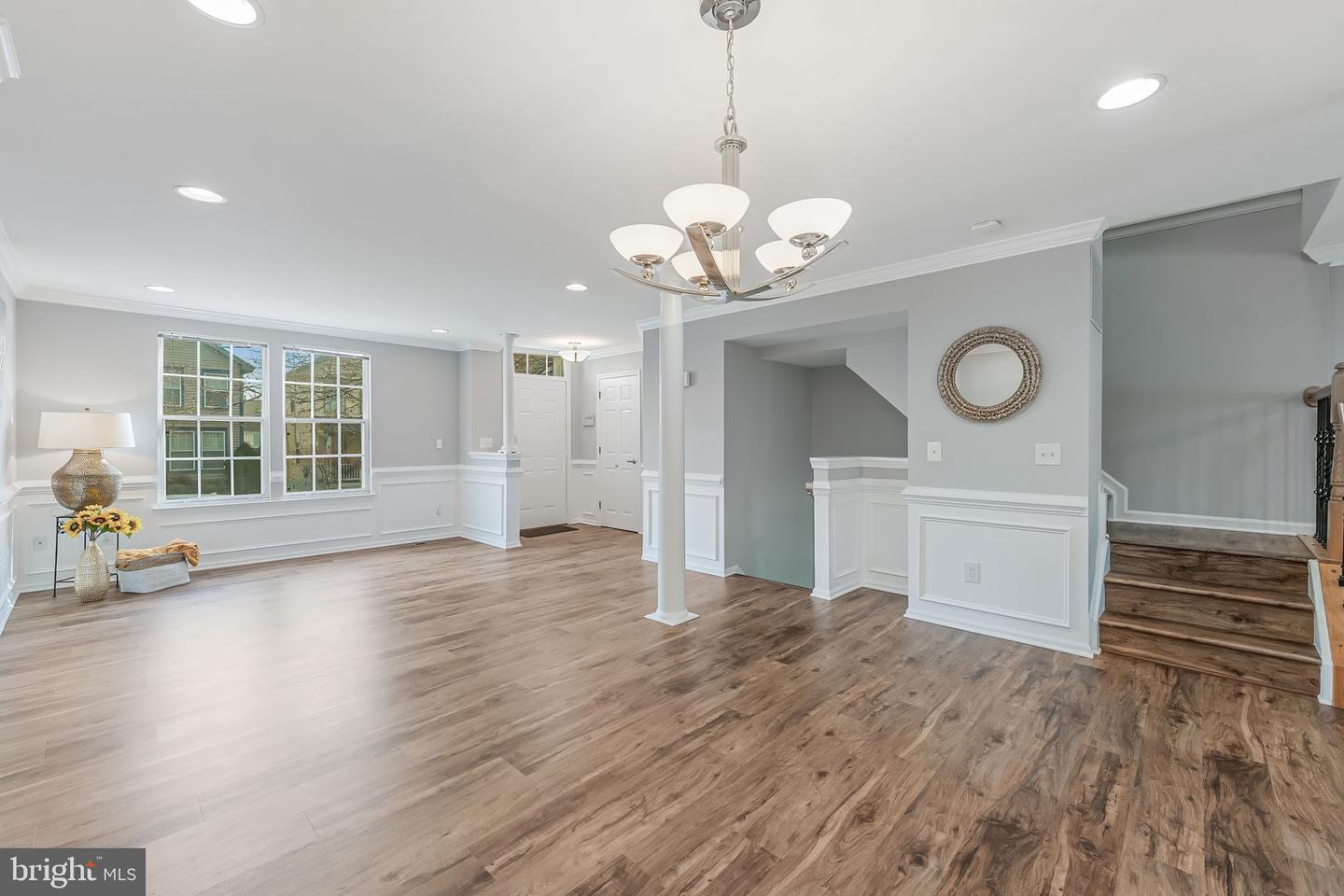 20419 CHARTER OAK DR, ASHBURN, Virginia 20147, 3 Bedrooms Bedrooms, ,3 BathroomsBathrooms,Residential,For sale,20419 CHARTER OAK DR,VALO2111912 MLS # VALO2111912