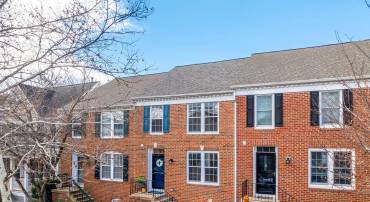 20419 CHARTER OAK DR, ASHBURN, Virginia 20147, 3 Bedrooms Bedrooms, ,3 BathroomsBathrooms,Residential,For sale,20419 CHARTER OAK DR,VALO2111912 MLS # VALO2111912