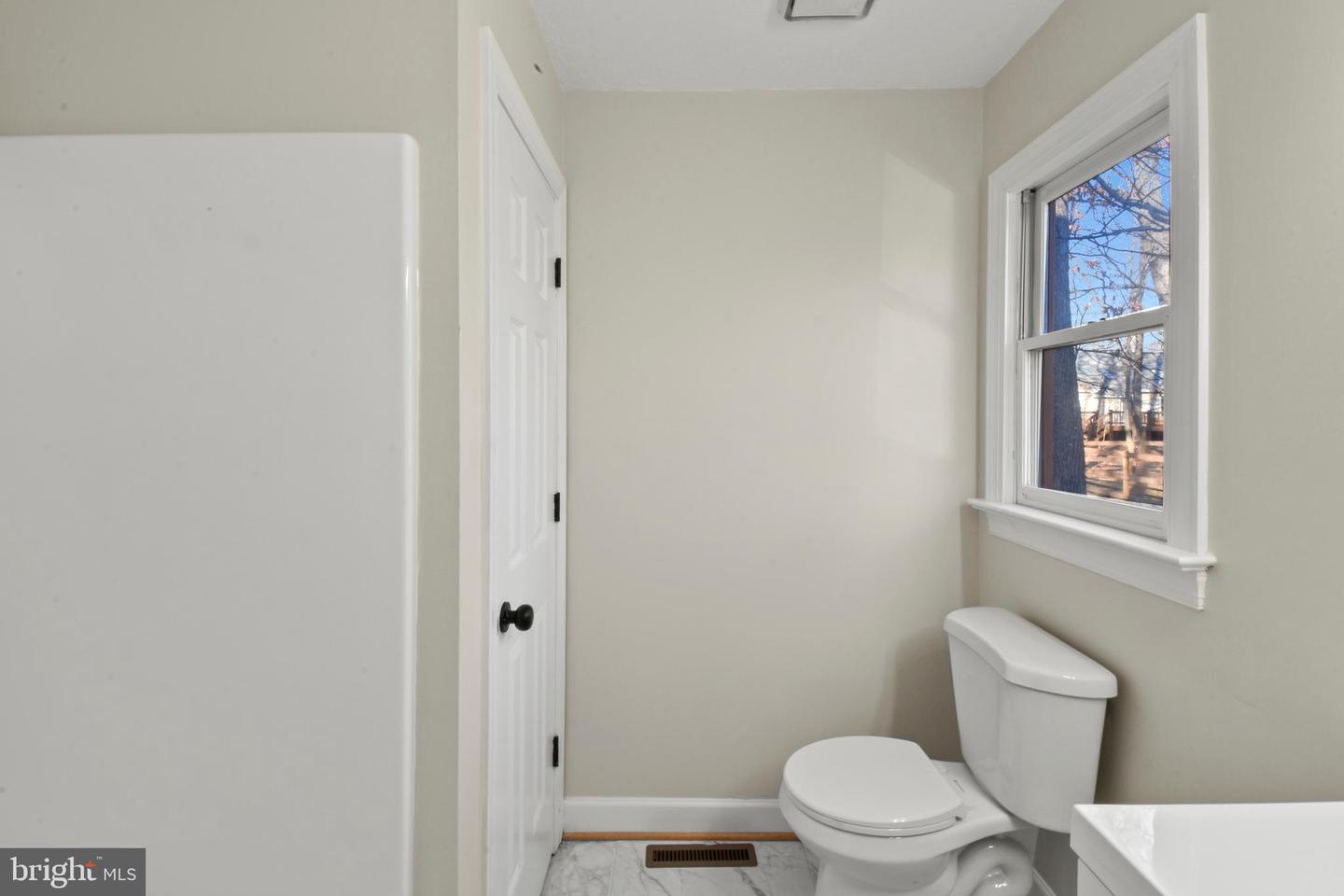 142 JEFFERSON DR, PALMYRA, Virginia 22963, 3 Bedrooms Bedrooms, ,2 BathroomsBathrooms,Residential,For sale,142 JEFFERSON DR,VAFN2000562 MLS # VAFN2000562 142 JEFFERSON DR, PALMYRA, Virginia 22963, 3 Bedrooms Bedrooms, ,2 BathroomsBathrooms,Residential,For sale,142 JEFFERSON DR,VAFN2000562 MLS # VAFN2000562