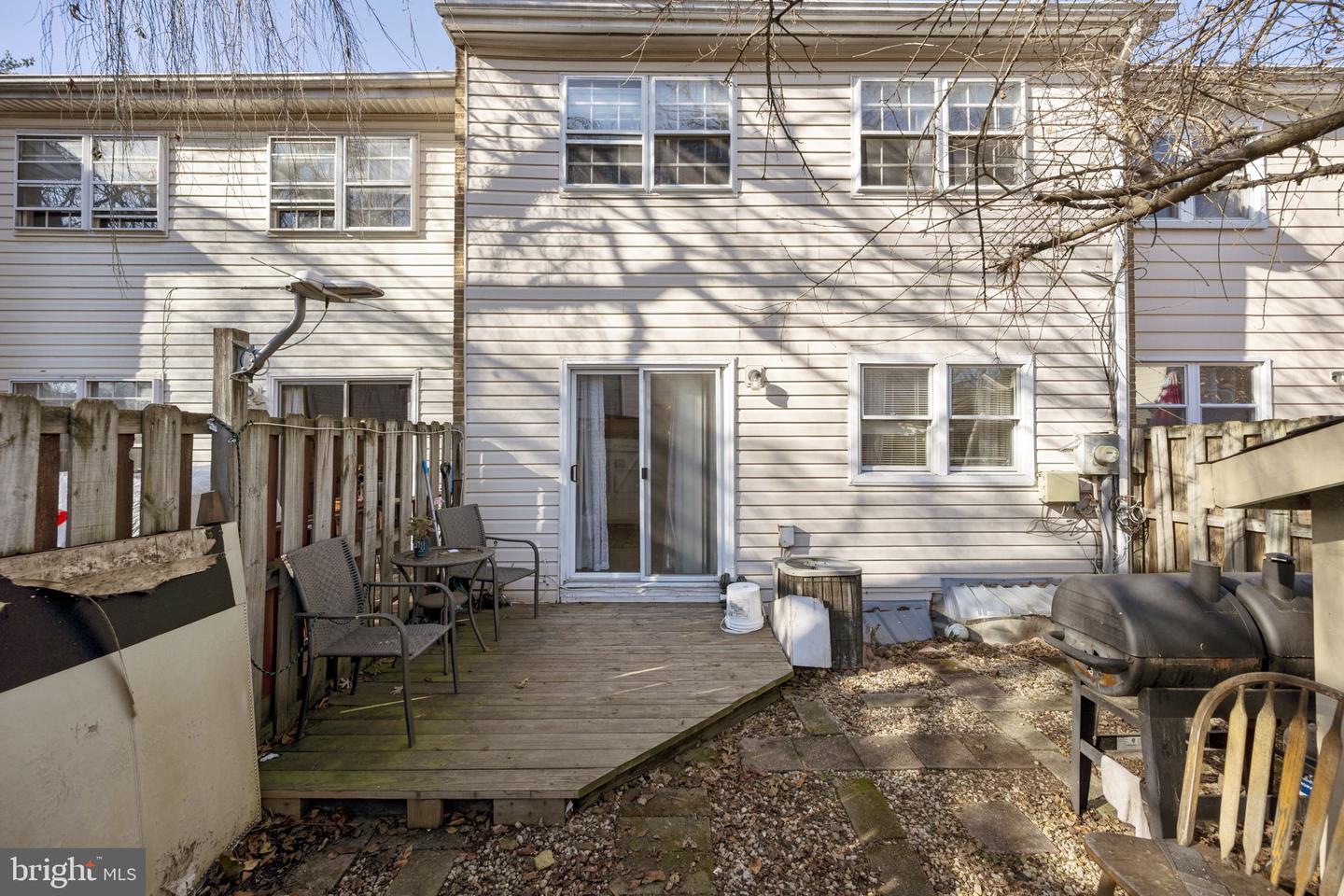 8527 STONEWALL RD, MANASSAS, Virginia 20110, 4 Bedrooms Bedrooms, ,2 BathroomsBathrooms,Residential,For sale,8527 STONEWALL RD,VAMN2009776 MLS # VAMN2009776