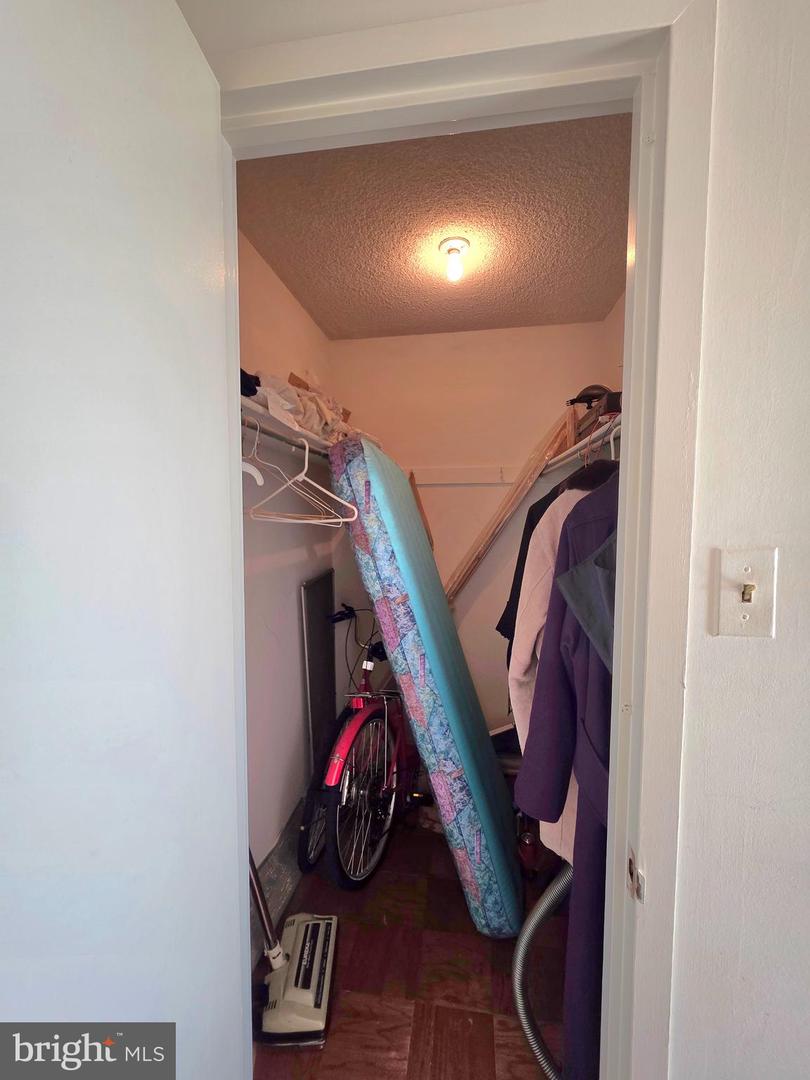 2059 HUNTINGTON AVE #903, ALEXANDRIA, Virginia 22303, 1 Bedroom Bedrooms, ,1 BathroomBathrooms,Residential,For sale,2059 HUNTINGTON AVE #903,VAFX2281526 MLS # VAFX2281526