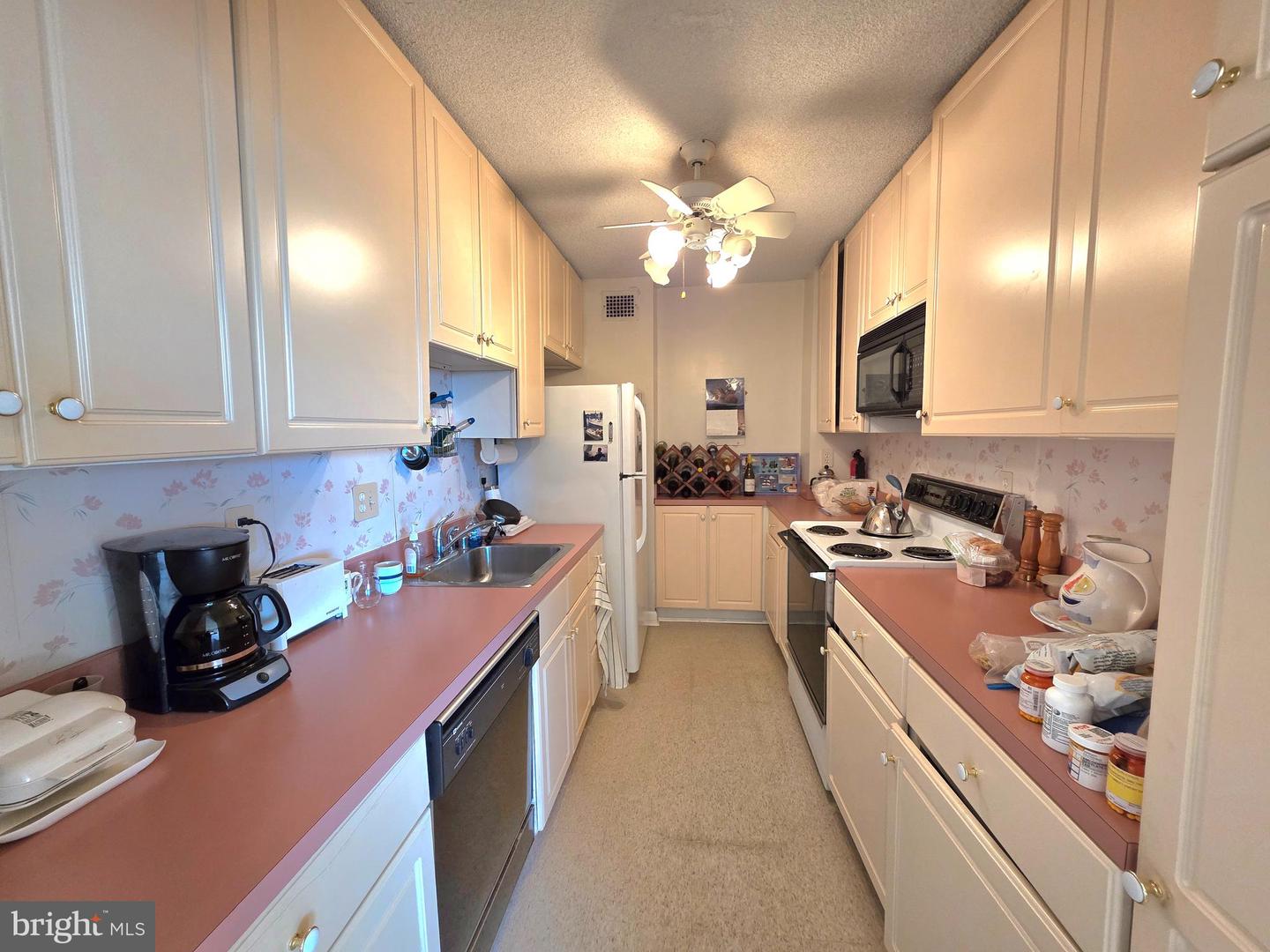 2059 HUNTINGTON AVE #903, ALEXANDRIA, Virginia 22303, 1 Bedroom Bedrooms, ,1 BathroomBathrooms,Residential,For sale,2059 HUNTINGTON AVE #903,VAFX2281526 MLS # VAFX2281526