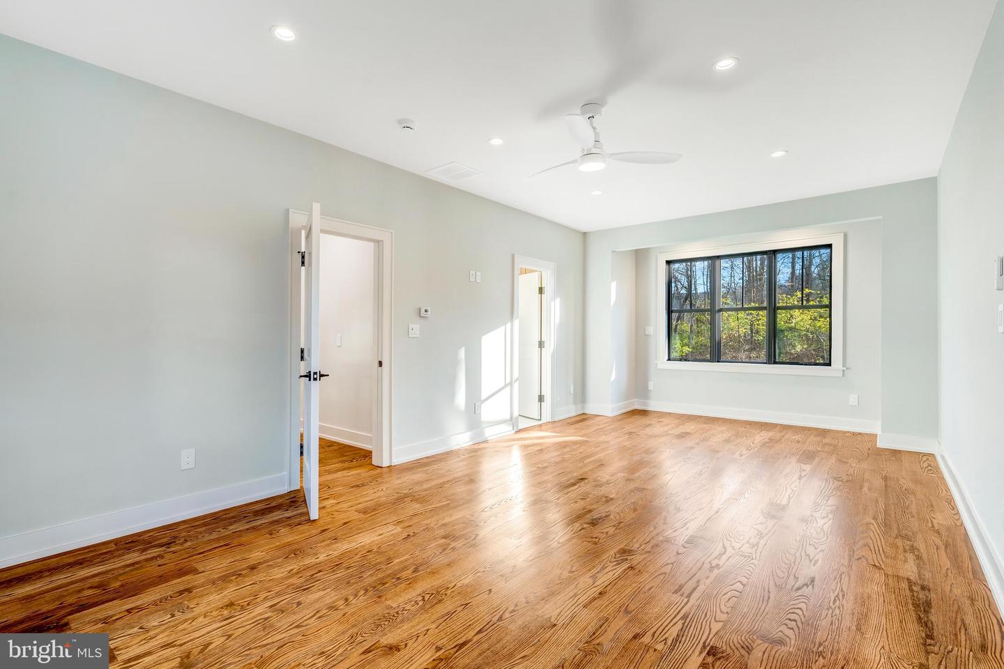 5921 CHESTERBROOK RD, MCLEAN, Virginia 22101, 6 Bedrooms Bedrooms, ,4 BathroomsBathrooms,Residential,For sale,5921 CHESTERBROOK RD,VAFX2281436 MLS # VAFX2281436