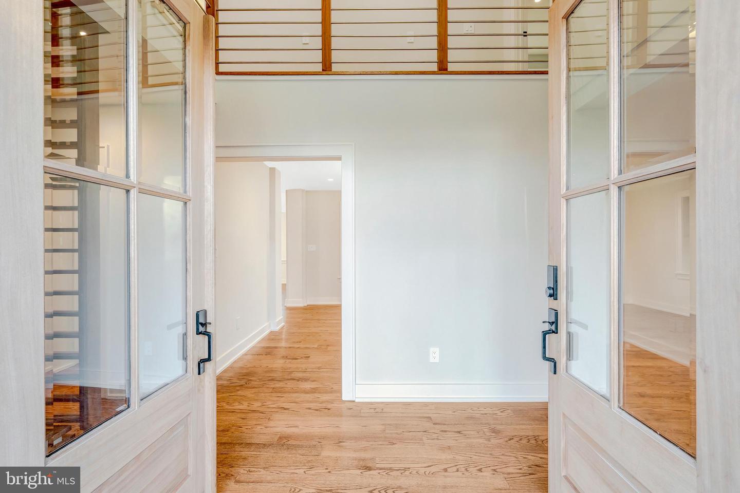 5921 CHESTERBROOK RD, MCLEAN, Virginia 22101, 6 Bedrooms Bedrooms, ,4 BathroomsBathrooms,Residential,For sale,5921 CHESTERBROOK RD,VAFX2281436 MLS # VAFX2281436