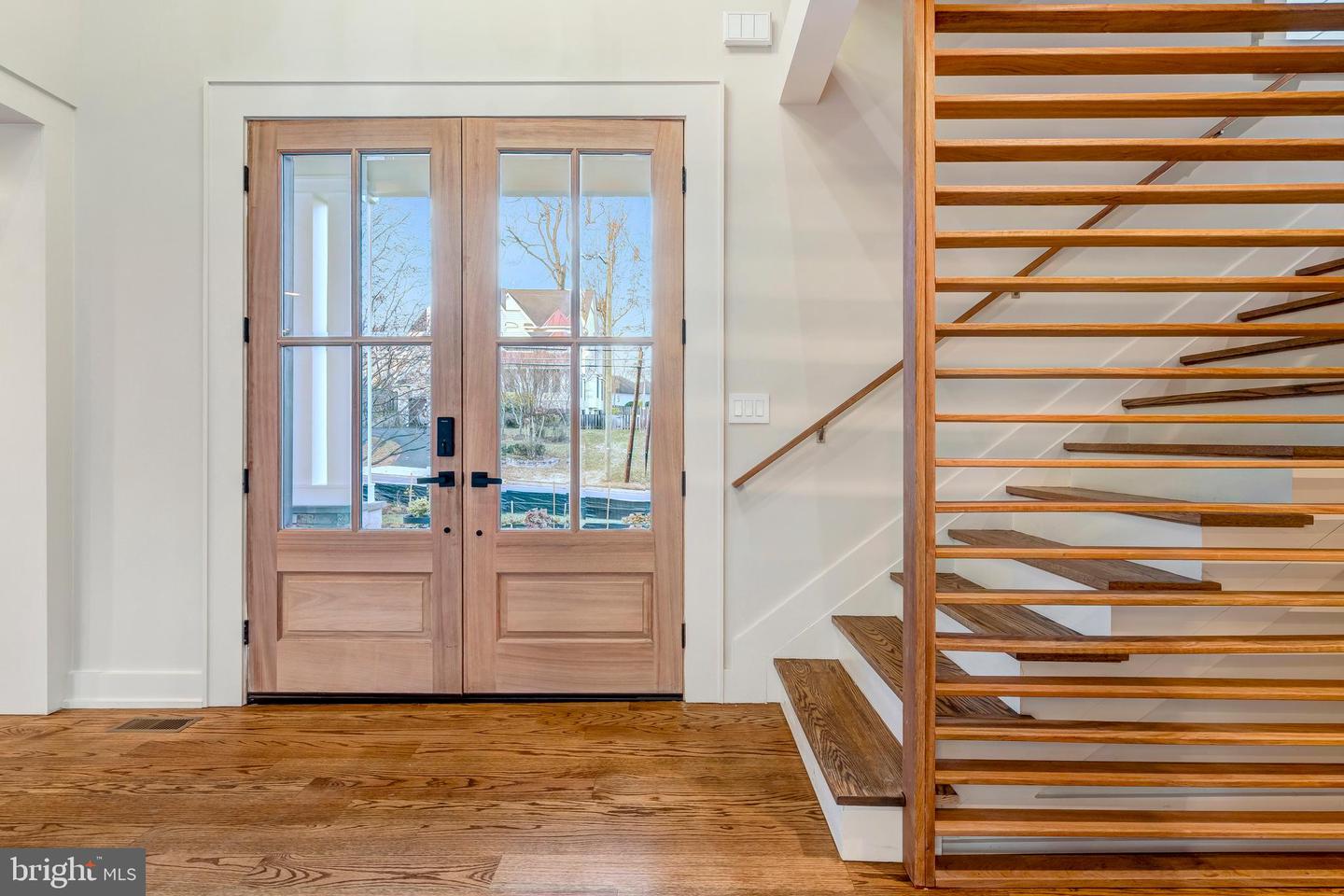 5921 CHESTERBROOK RD, MCLEAN, Virginia 22101, 6 Bedrooms Bedrooms, ,4 BathroomsBathrooms,Residential,For sale,5921 CHESTERBROOK RD,VAFX2281436 MLS # VAFX2281436