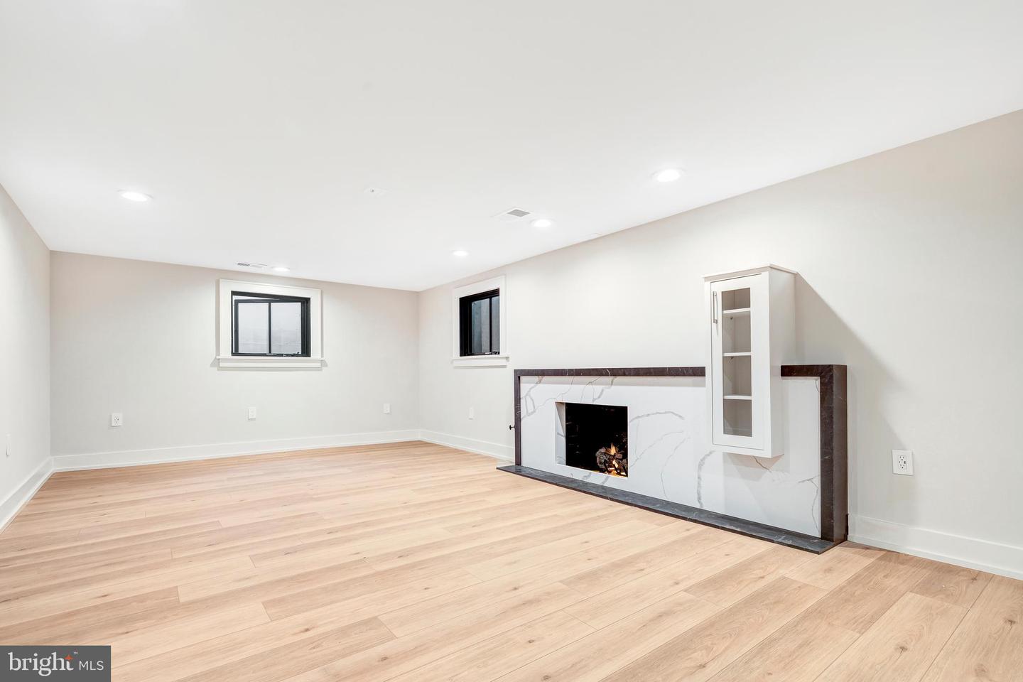 5921 CHESTERBROOK RD, MCLEAN, Virginia 22101, 6 Bedrooms Bedrooms, ,4 BathroomsBathrooms,Residential,For sale,5921 CHESTERBROOK RD,VAFX2281436 MLS # VAFX2281436