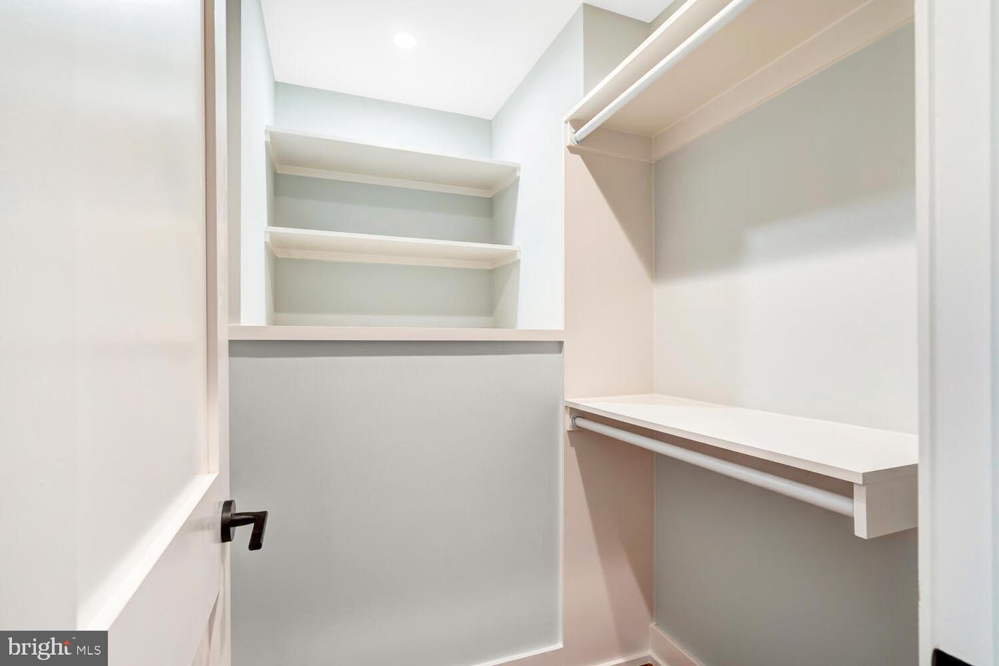 5921 CHESTERBROOK RD, MCLEAN, Virginia 22101, 6 Bedrooms Bedrooms, ,4 BathroomsBathrooms,Residential,For sale,5921 CHESTERBROOK RD,VAFX2281436 MLS # VAFX2281436