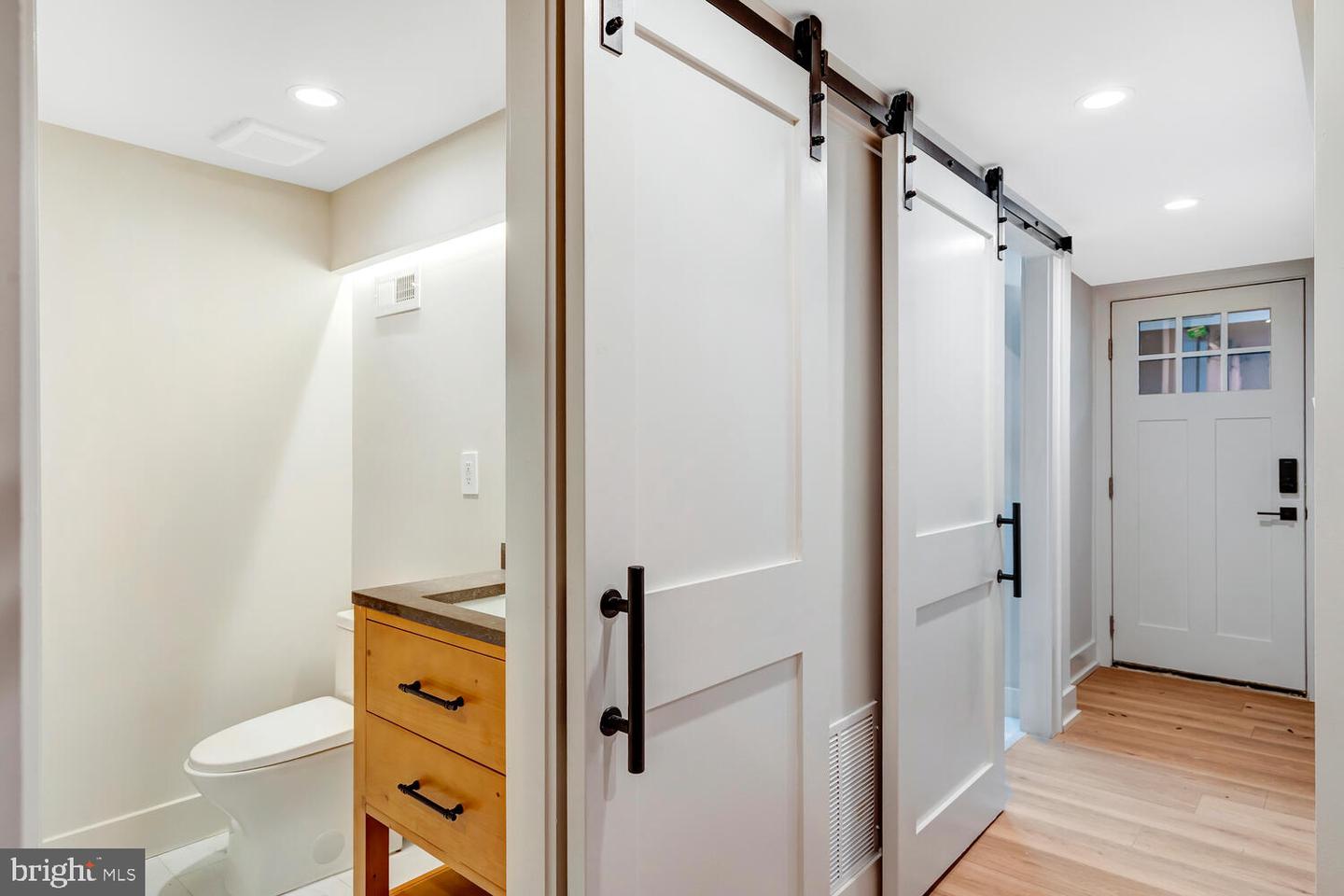 5921 CHESTERBROOK RD, MCLEAN, Virginia 22101, 6 Bedrooms Bedrooms, ,4 BathroomsBathrooms,Residential,For sale,5921 CHESTERBROOK RD,VAFX2281436 MLS # VAFX2281436