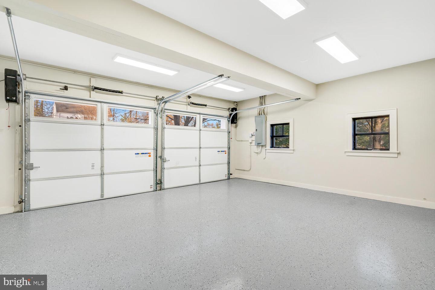 5921 CHESTERBROOK RD, MCLEAN, Virginia 22101, 6 Bedrooms Bedrooms, ,4 BathroomsBathrooms,Residential,For sale,5921 CHESTERBROOK RD,VAFX2281436 MLS # VAFX2281436