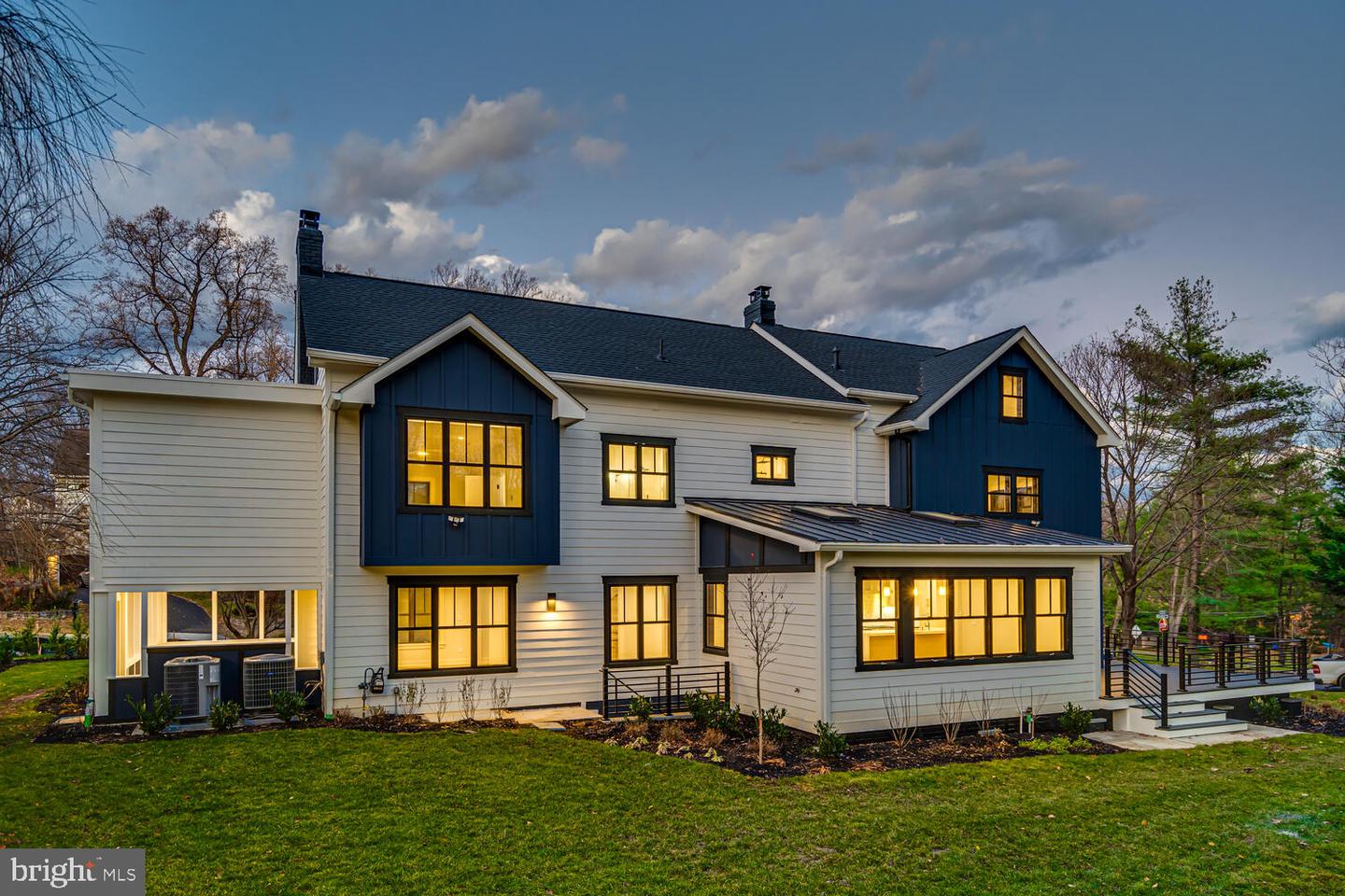 5921 CHESTERBROOK RD, MCLEAN, Virginia 22101, 6 Bedrooms Bedrooms, ,4 BathroomsBathrooms,Residential,For sale,5921 CHESTERBROOK RD,VAFX2281436 MLS # VAFX2281436