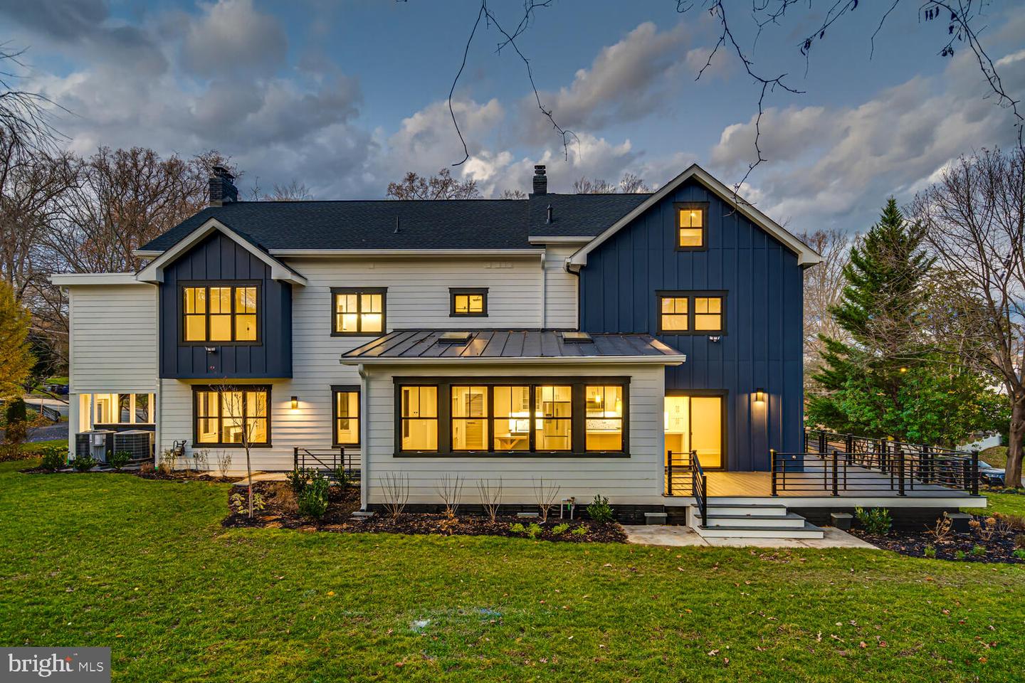 5921 CHESTERBROOK RD, MCLEAN, Virginia 22101, 6 Bedrooms Bedrooms, ,4 BathroomsBathrooms,Residential,For sale,5921 CHESTERBROOK RD,VAFX2281436 MLS # VAFX2281436