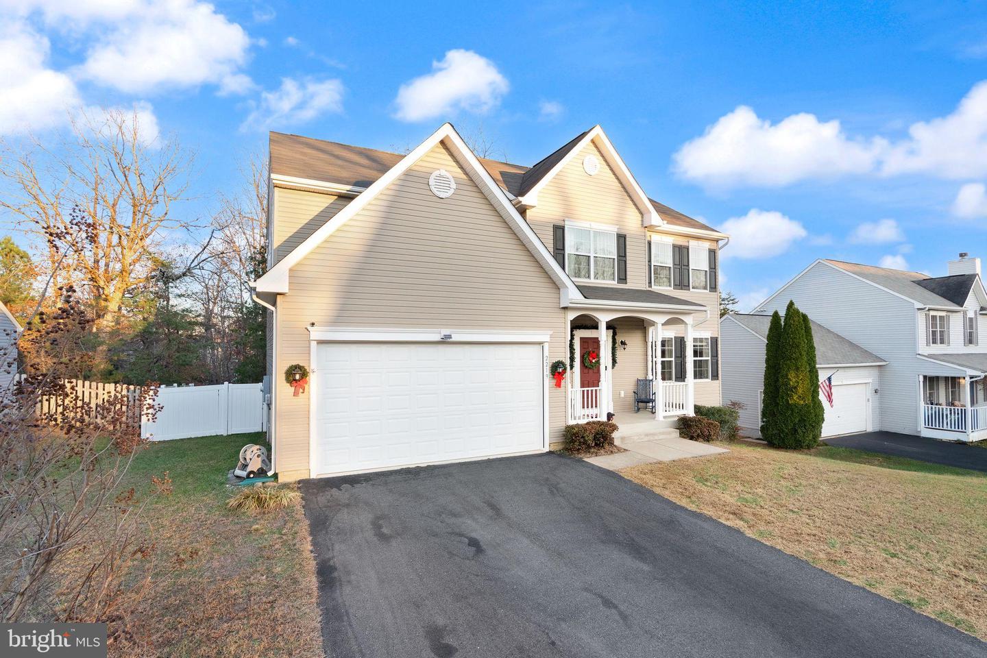 2219 WILDFLOWER WAY, LOCUST GROVE, Virginia 22508, 4 Bedrooms Bedrooms, 7 Rooms Rooms,2 BathroomsBathrooms,Residential,For sale,2219 WILDFLOWER WAY,VAOR2012904 MLS # VAOR2012904