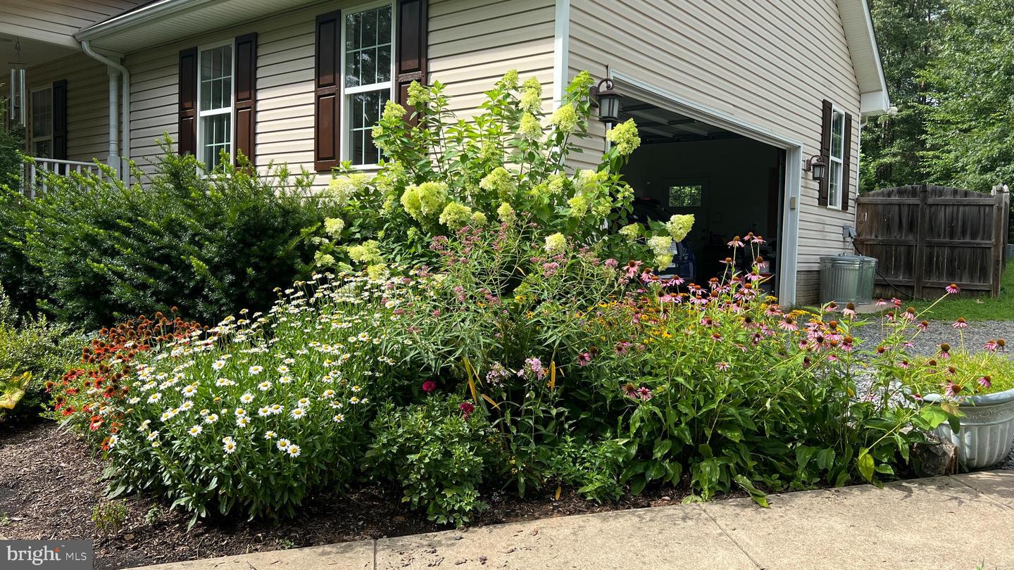 13403 ALVA BROOKS LN, SPOTSYLVANIA, Virginia 22551, 3 Bedrooms Bedrooms, 5 Rooms Rooms,2 BathroomsBathrooms,Residential,For sale,13403 ALVA BROOKS LN,VASP2037978 MLS # VASP2037978