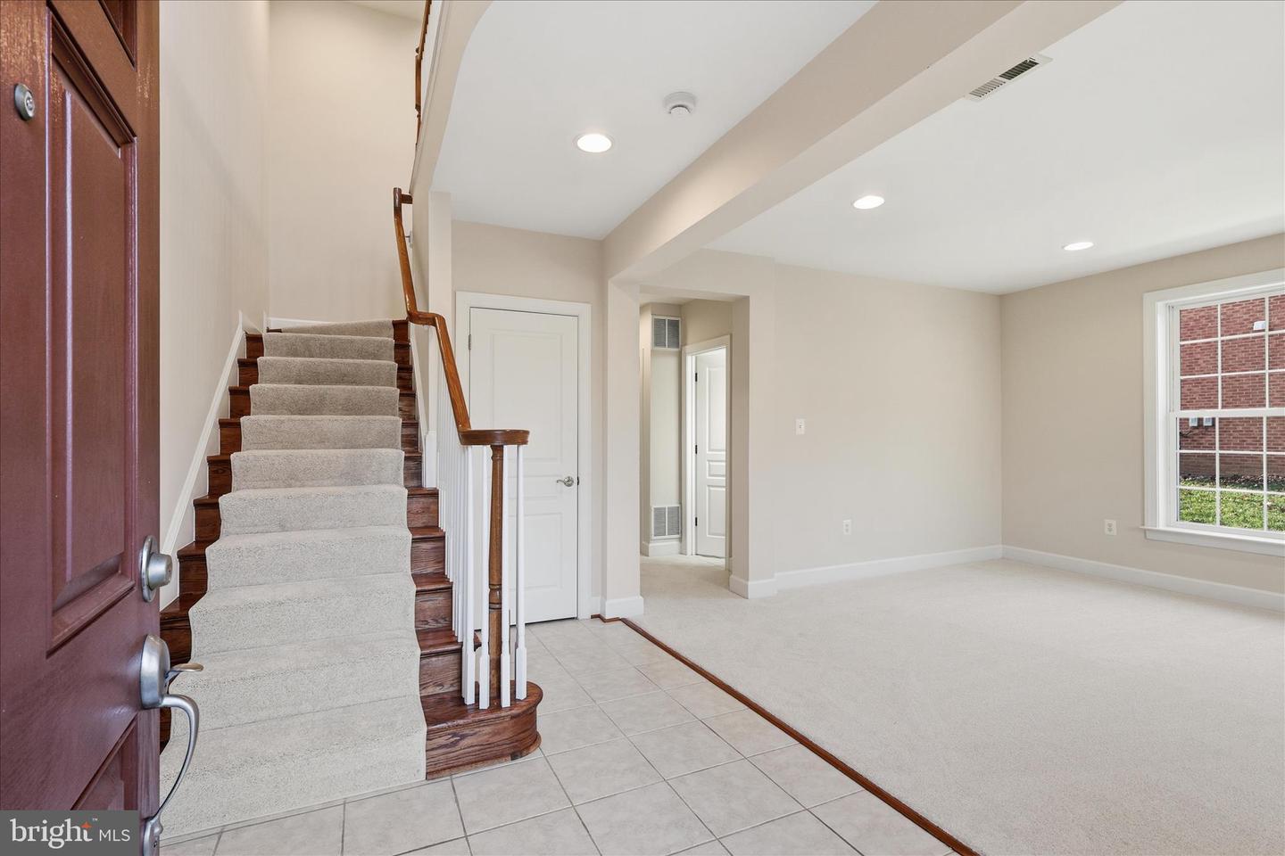 411 SPRING ST, HERNDON, Virginia 20170, 3 Bedrooms Bedrooms, ,3 BathroomsBathrooms,Residential,For sale,411 SPRING ST,VAFX2281486 MLS # VAFX2281486