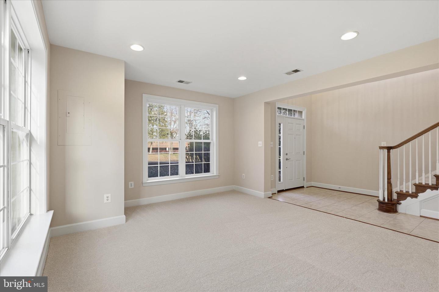 411 SPRING ST, HERNDON, Virginia 20170, 3 Bedrooms Bedrooms, ,3 BathroomsBathrooms,Residential,For sale,411 SPRING ST,VAFX2281486 MLS # VAFX2281486