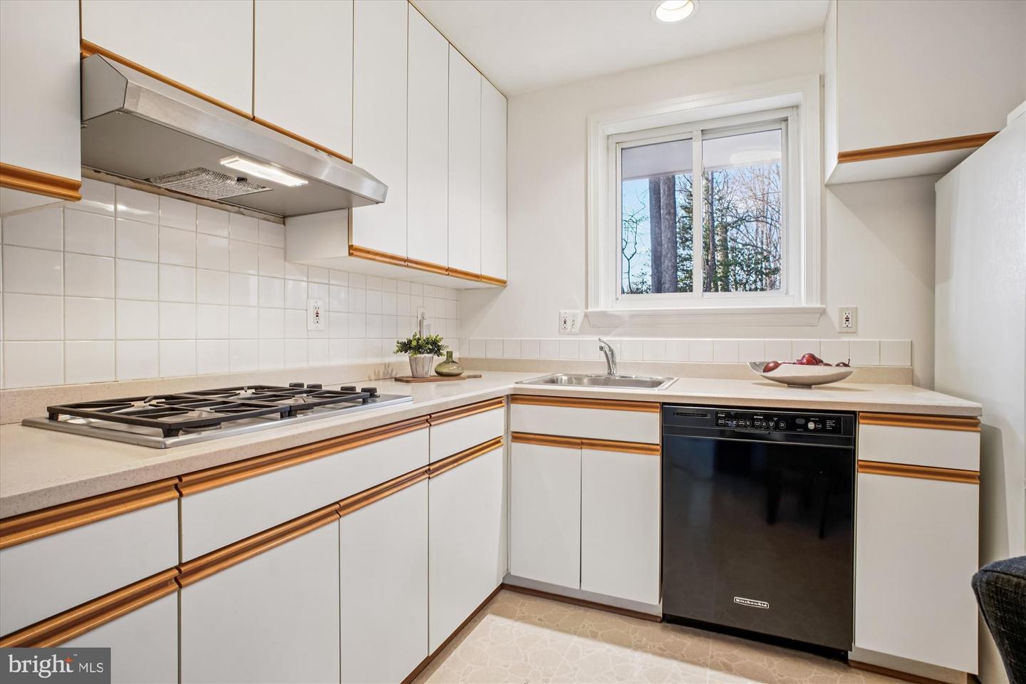 8928 CHELTONHAM PL, ANNANDALE, Virginia 22003, 4 Bedrooms Bedrooms, ,2 BathroomsBathrooms,Residential,For sale,8928 CHELTONHAM PL,VAFX2281510 MLS # VAFX2281510 8928 CHELTONHAM PL, ANNANDALE, Virginia 22003, 4 Bedrooms Bedrooms, ,2 BathroomsBathrooms,Residential,For sale,8928 CHELTONHAM PL,VAFX2281510 MLS # VAFX2281510