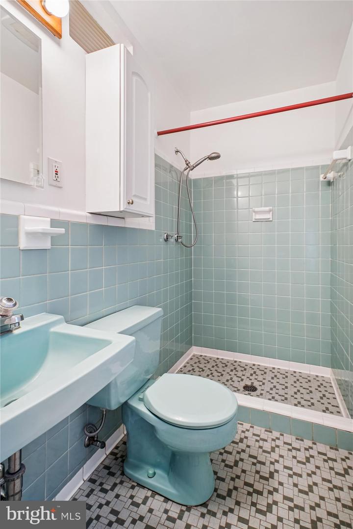 8928 CHELTONHAM PL, ANNANDALE, Virginia 22003, 4 Bedrooms Bedrooms, ,2 BathroomsBathrooms,Residential,For sale,8928 CHELTONHAM PL,VAFX2281510 MLS # VAFX2281510 8928 CHELTONHAM PL, ANNANDALE, Virginia 22003, 4 Bedrooms Bedrooms, ,2 BathroomsBathrooms,Residential,For sale,8928 CHELTONHAM PL,VAFX2281510 MLS # VAFX2281510