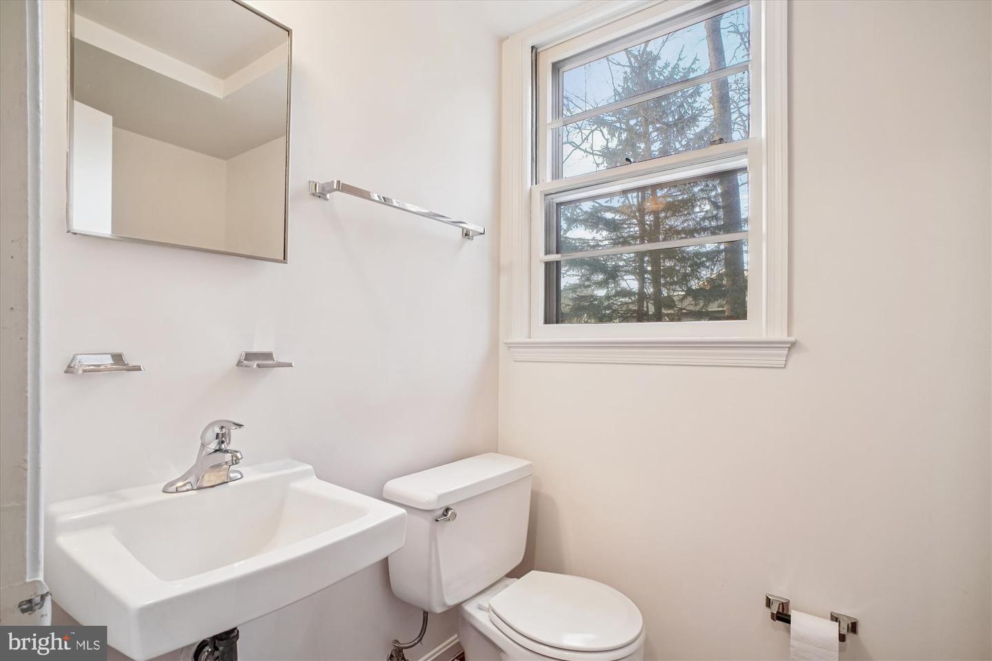 8928 CHELTONHAM PL, ANNANDALE, Virginia 22003, 4 Bedrooms Bedrooms, ,2 BathroomsBathrooms,Residential,For sale,8928 CHELTONHAM PL,VAFX2281510 MLS # VAFX2281510 8928 CHELTONHAM PL, ANNANDALE, Virginia 22003, 4 Bedrooms Bedrooms, ,2 BathroomsBathrooms,Residential,For sale,8928 CHELTONHAM PL,VAFX2281510 MLS # VAFX2281510