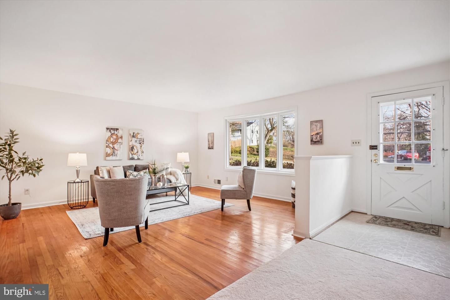 8928 CHELTONHAM PL, ANNANDALE, Virginia 22003, 4 Bedrooms Bedrooms, ,2 BathroomsBathrooms,Residential,For sale,8928 CHELTONHAM PL,VAFX2281510 MLS # VAFX2281510 8928 CHELTONHAM PL, ANNANDALE, Virginia 22003, 4 Bedrooms Bedrooms, ,2 BathroomsBathrooms,Residential,For sale,8928 CHELTONHAM PL,VAFX2281510 MLS # VAFX2281510