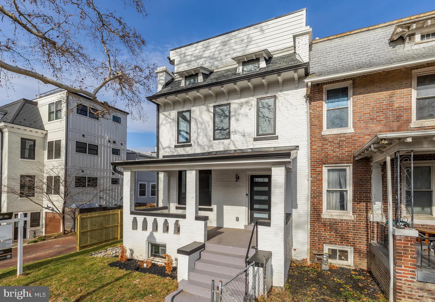 641 QUEBEC PL NW #1, WASHINGTON, District Of Columbia 20010, 4 Bedrooms Bedrooms, ,3 BathroomsBathrooms,Residential,For sale,641 QUEBEC PL NW #1,DCDC2233972 MLS # DCDC2233972