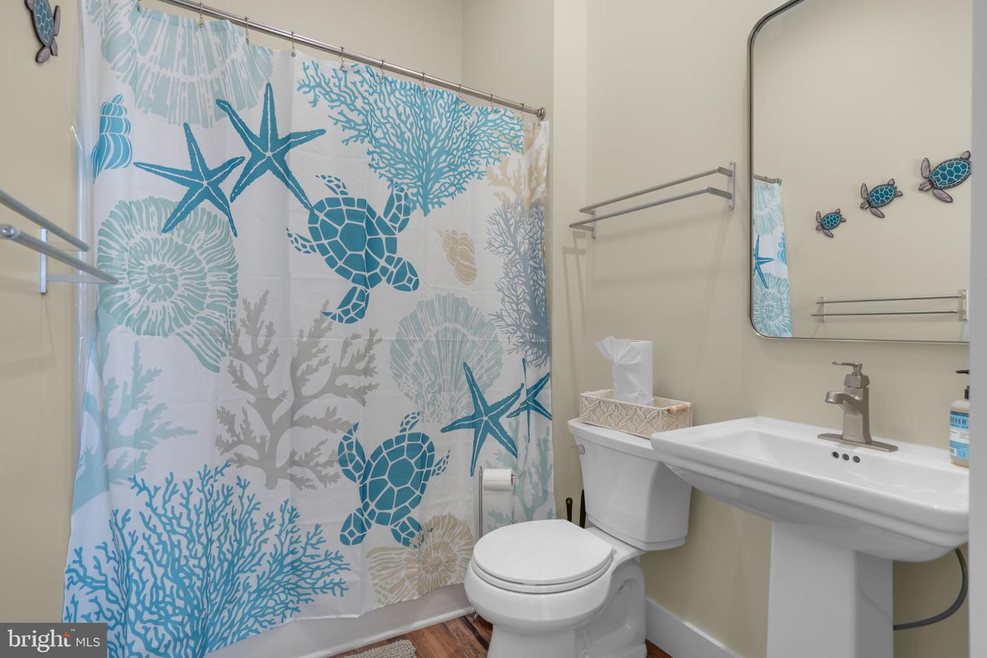 8046 CLARKSON LN, CHINCOTEAGUE, Virginia 23336, 3 Bedrooms Bedrooms, ,3 BathroomsBathrooms,Residential,For sale,8046 CLARKSON LN,VAAC2002444 MLS # VAAC2002444 8046 CLARKSON LN, CHINCOTEAGUE, Virginia 23336, 3 Bedrooms Bedrooms, ,3 BathroomsBathrooms,Residential,For sale,8046 CLARKSON LN,VAAC2002444 MLS # VAAC2002444