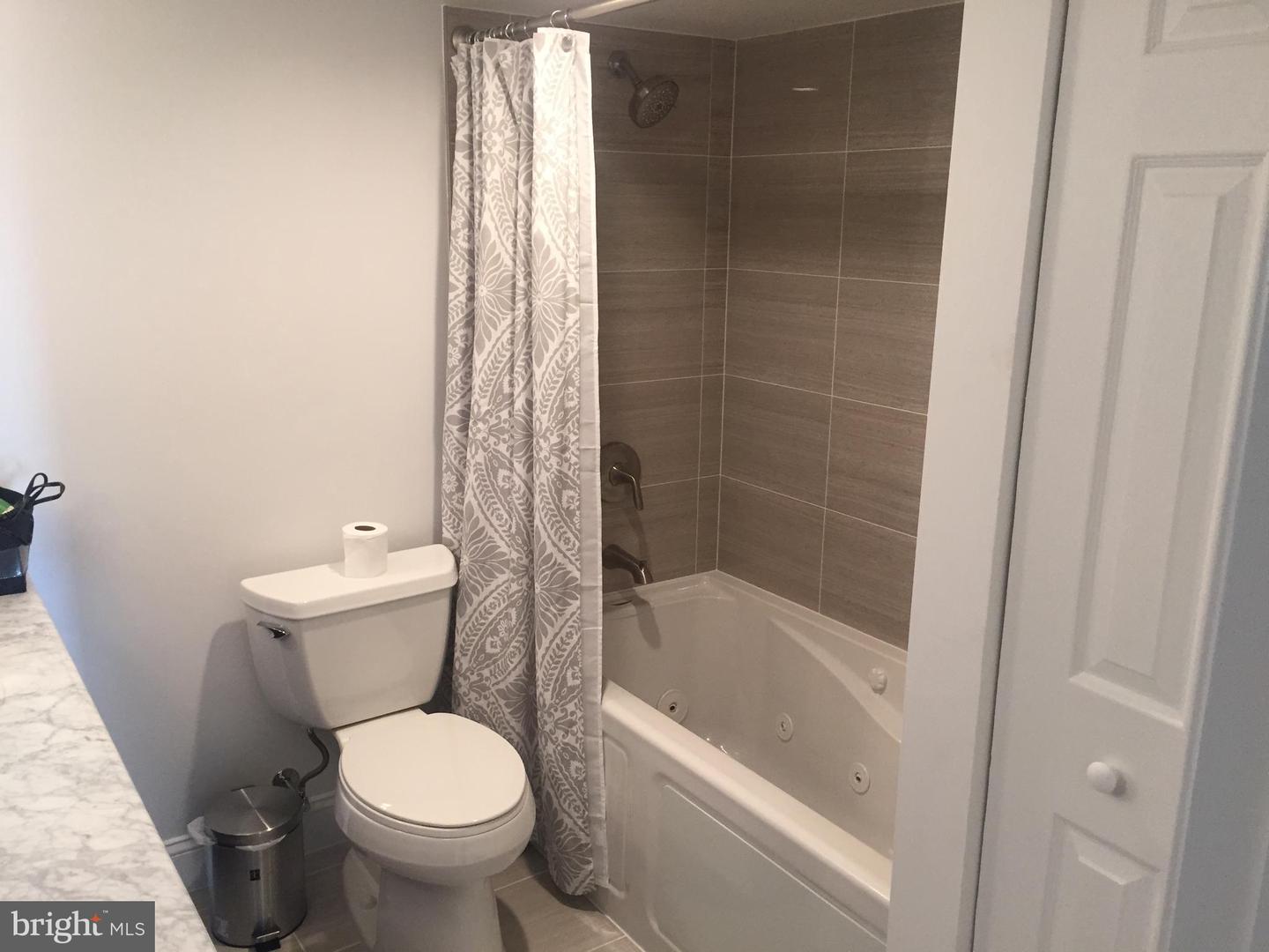 700 7TH ST SW #813, WASHINGTON, District Of Columbia 20024, 3 Bedrooms Bedrooms, ,2 BathroomsBathrooms,Residential,For sale,700 7TH ST SW #813,DCDC2233994 MLS # DCDC2233994 700 7TH ST SW #813, WASHINGTON, District Of Columbia 20024, 3 Bedrooms Bedrooms, ,2 BathroomsBathrooms,Residential,For sale,700 7TH ST SW #813,DCDC2233994 MLS # DCDC2233994