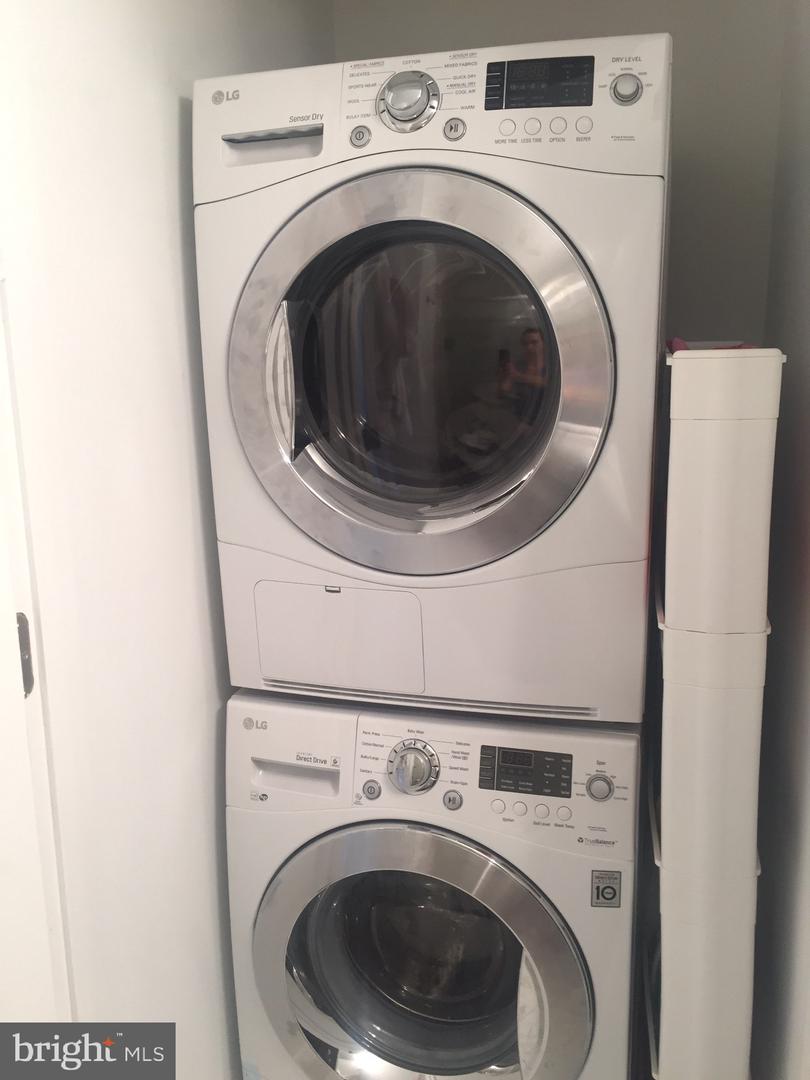 700 7TH ST SW #813, WASHINGTON, District Of Columbia 20024, 3 Bedrooms Bedrooms, ,2 BathroomsBathrooms,Residential,For sale,700 7TH ST SW #813,DCDC2233994 MLS # DCDC2233994 700 7TH ST SW #813, WASHINGTON, District Of Columbia 20024, 3 Bedrooms Bedrooms, ,2 BathroomsBathrooms,Residential,For sale,700 7TH ST SW #813,DCDC2233994 MLS # DCDC2233994