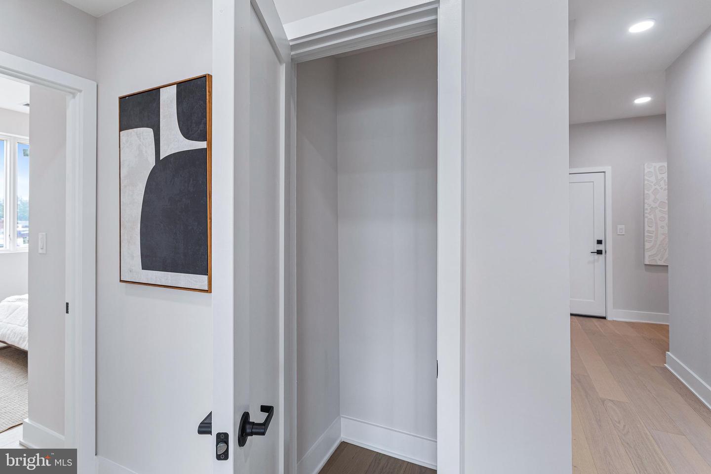 1516 EAST CAPITOL ST NE #A, WASHINGTON, District Of Columbia 20003, 2 Bedrooms Bedrooms, ,2 BathroomsBathrooms,Residential,For sale,1516 EAST CAPITOL ST NE #A,DCDC2234000 MLS # DCDC2234000