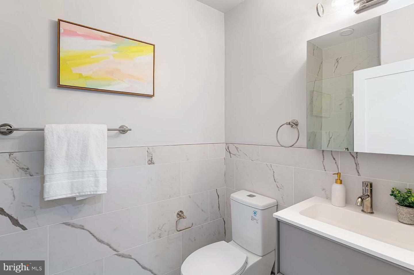 1516 EAST CAPITOL ST NE #A, WASHINGTON, District Of Columbia 20003, 2 Bedrooms Bedrooms, ,2 BathroomsBathrooms,Residential,For sale,1516 EAST CAPITOL ST NE #A,DCDC2234000 MLS # DCDC2234000