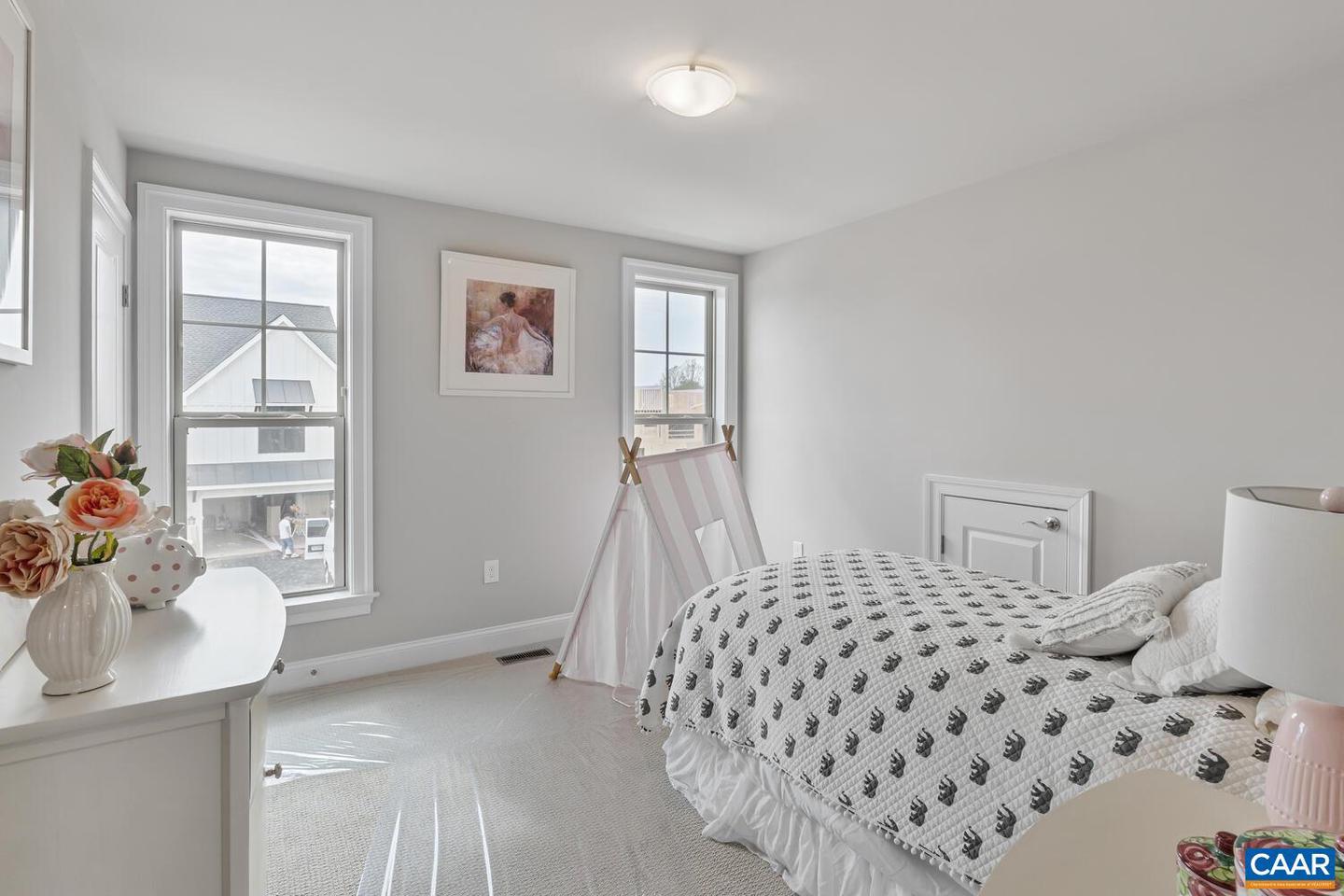 19 FOWLER ST #C, CHARLOTTESVILLE, Virginia 22901, 3 Bedrooms Bedrooms, ,2 BathroomsBathrooms,Residential,For sale,19 FOWLER ST #C,671648 MLS # 671648