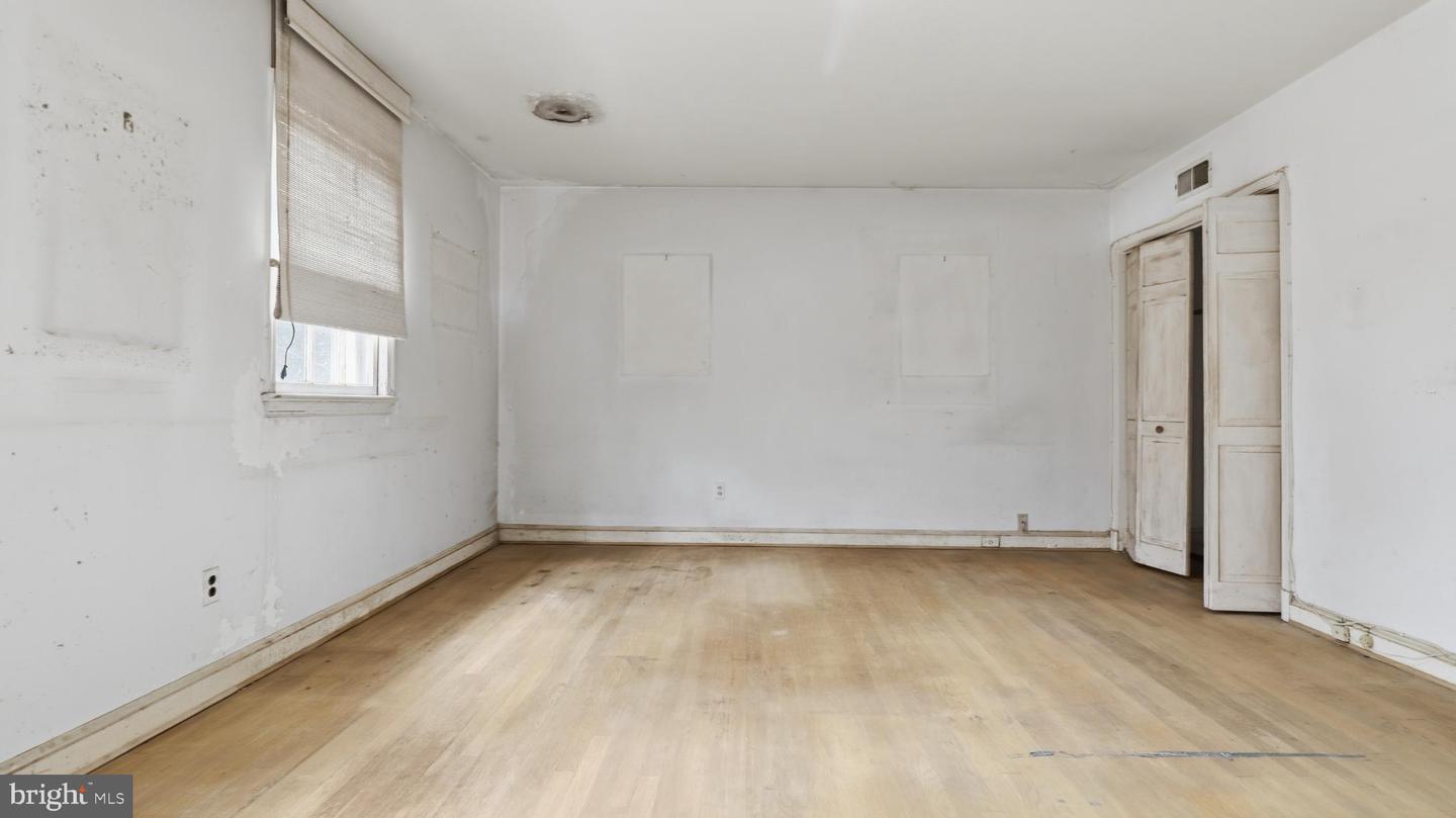 2351 49TH ST NW, WASHINGTON, District Of Columbia 20007, ,Residential,For sale,2351 49TH ST NW,DCDC2234066 MLS # DCDC2234066 2351 49TH ST NW, WASHINGTON, District Of Columbia 20007, ,Residential,For sale,2351 49TH ST NW,DCDC2234066 MLS # DCDC2234066