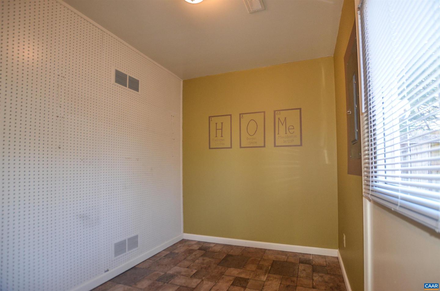 1615 COOL SPRING RD, CHARLOTTESVILLE, Virginia 22901, 3 Bedrooms Bedrooms, ,1 BathroomBathrooms,Residential,For sale,1615 COOL SPRING RD,671665 MLS # 671665 1615 COOL SPRING RD, CHARLOTTESVILLE, Virginia 22901, 3 Bedrooms Bedrooms, ,1 BathroomBathrooms,Residential,For sale,1615 COOL SPRING RD,671665 MLS # 671665