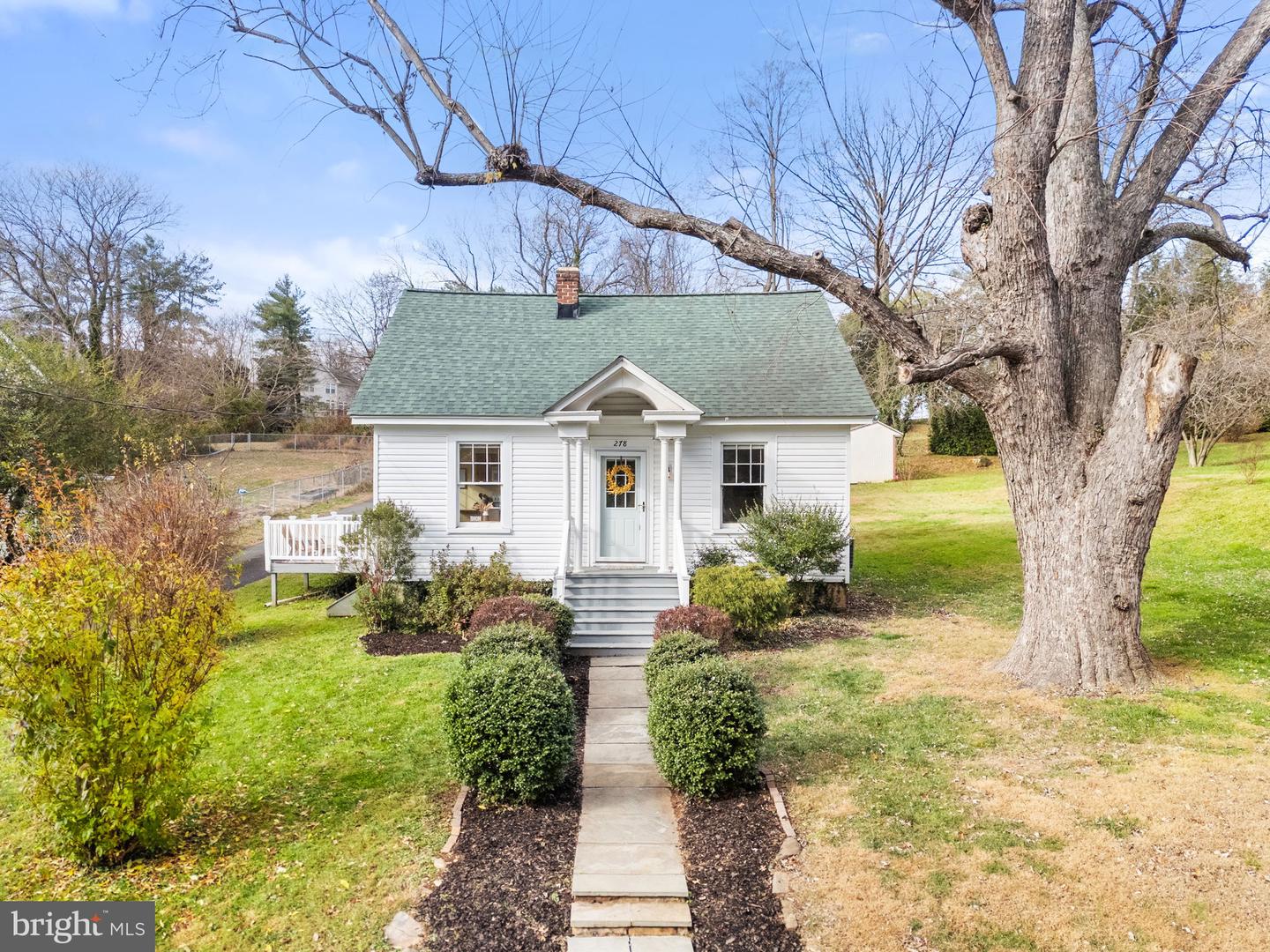 278 ALEXANDRIA PIKE, WARRENTON, Virginia 20186, 3 Bedrooms Bedrooms, ,2 BathroomsBathrooms,Residential,For sale,278 ALEXANDRIA PIKE,VAFQ2019852 MLS # VAFQ2019852 278 ALEXANDRIA PIKE, WARRENTON, Virginia 20186, 3 Bedrooms Bedrooms, ,2 BathroomsBathrooms,Residential,For sale,278 ALEXANDRIA PIKE,VAFQ2019852 MLS # VAFQ2019852