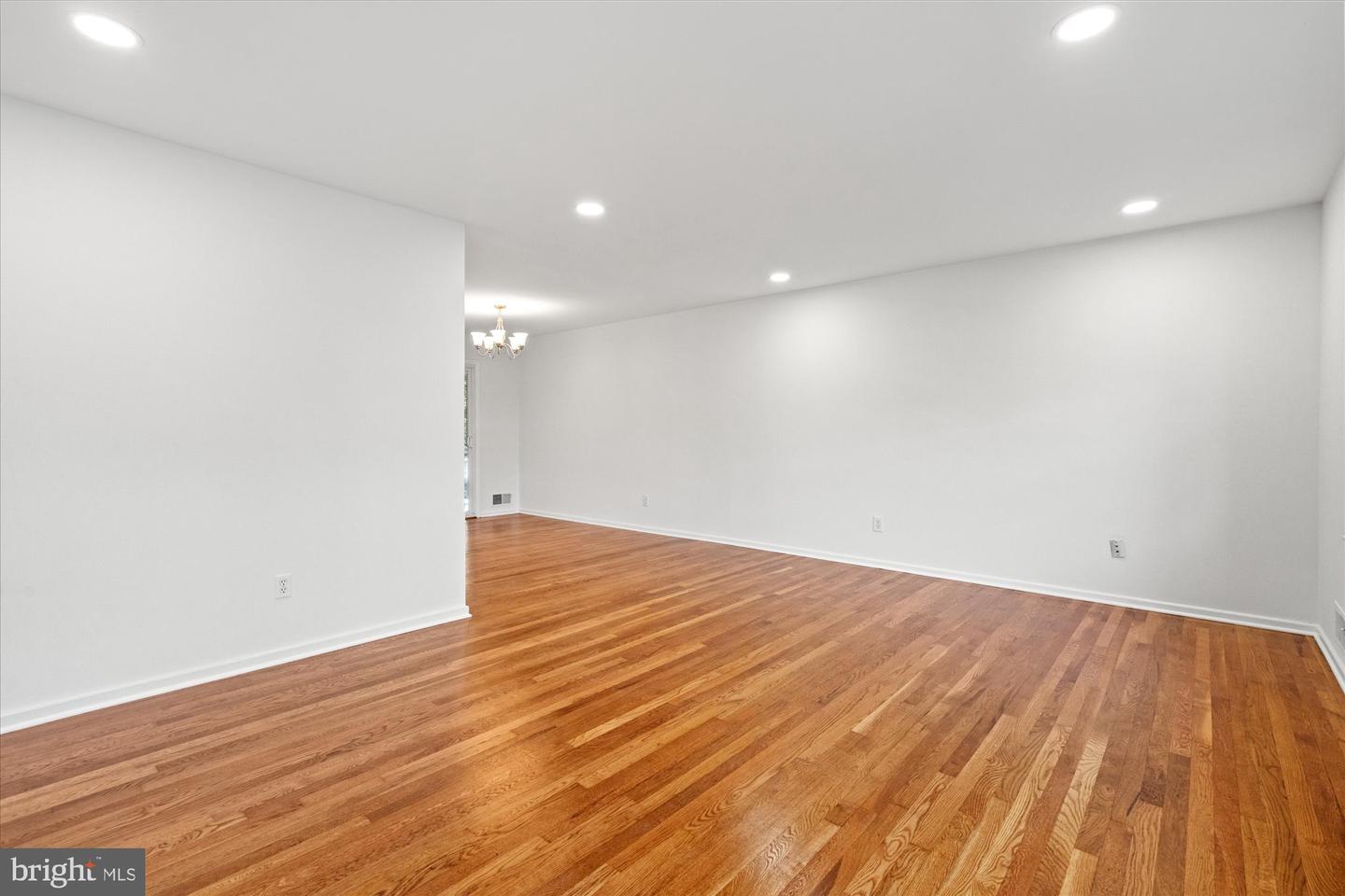 8531 MOUNT VERNON HWY, ALEXANDRIA, Virginia 22309, 5 Bedrooms Bedrooms, ,3 BathroomsBathrooms,Residential,For sale,8531 MOUNT VERNON HWY,VAFX2281706 MLS # VAFX2281706 8531 MOUNT VERNON HWY, ALEXANDRIA, Virginia 22309, 5 Bedrooms Bedrooms, ,3 BathroomsBathrooms,Residential,For sale,8531 MOUNT VERNON HWY,VAFX2281706 MLS # VAFX2281706