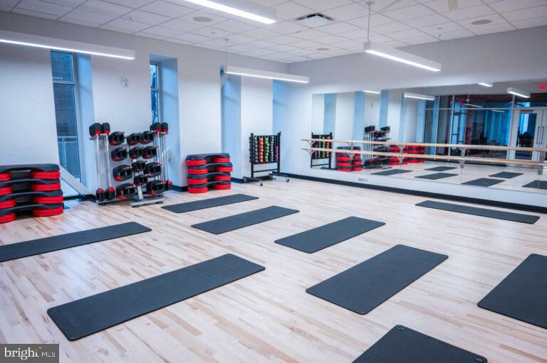 8531 MOUNT VERNON HWY, ALEXANDRIA, Virginia 22309, 5 Bedrooms Bedrooms, ,3 BathroomsBathrooms,Residential,For sale,8531 MOUNT VERNON HWY,VAFX2281706 MLS # VAFX2281706 8531 MOUNT VERNON HWY, ALEXANDRIA, Virginia 22309, 5 Bedrooms Bedrooms, ,3 BathroomsBathrooms,Residential,For sale,8531 MOUNT VERNON HWY,VAFX2281706 MLS # VAFX2281706