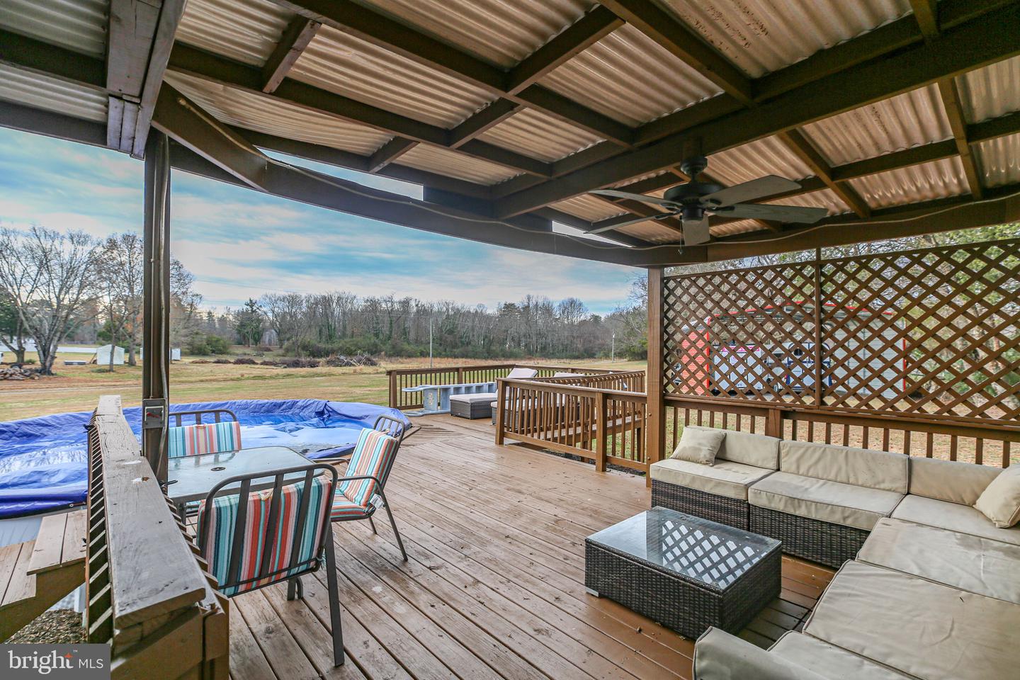 92 MCCARTY RD, FREDERICKSBURG, Virginia 22405, 3 Bedrooms Bedrooms, ,1 BathroomBathrooms,Residential,For sale,92 MCCARTY RD,VAST2044572 MLS # VAST2044572