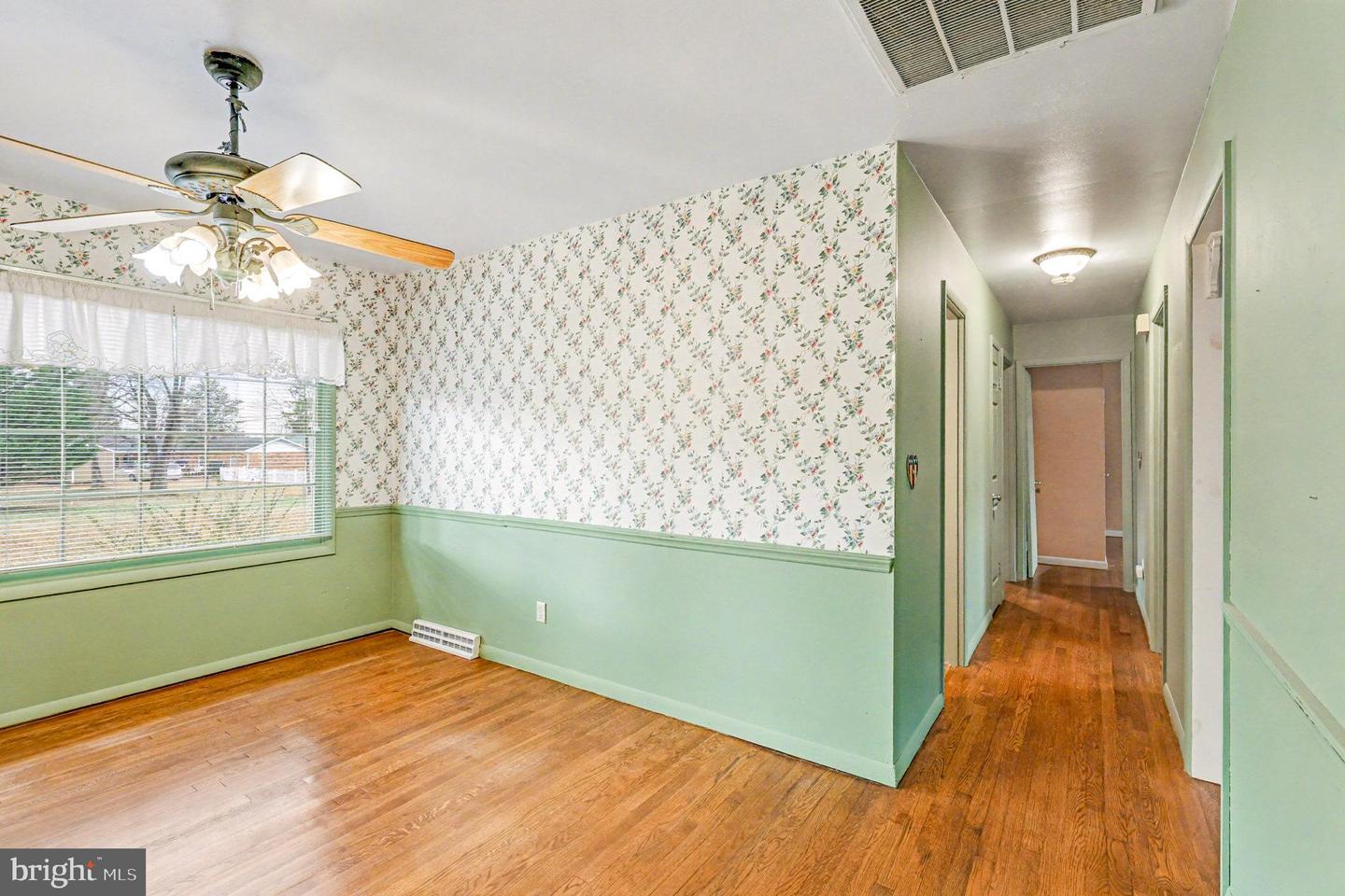 19484 WILLIAMS DR, CULPEPER, Virginia 22701, 3 Bedrooms Bedrooms, ,2 BathroomsBathrooms,Residential,For sale,19484 WILLIAMS DR,VACU2012192 MLS # VACU2012192 19484 WILLIAMS DR, CULPEPER, Virginia 22701, 3 Bedrooms Bedrooms, ,2 BathroomsBathrooms,Residential,For sale,19484 WILLIAMS DR,VACU2012192 MLS # VACU2012192