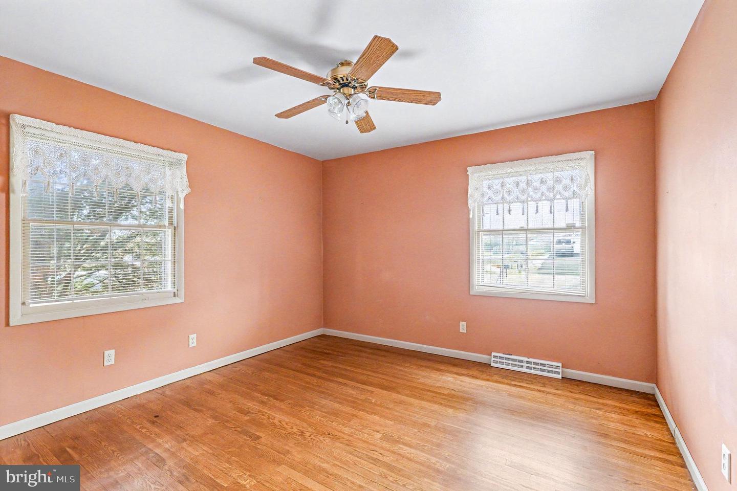 19484 WILLIAMS DR, CULPEPER, Virginia 22701, 3 Bedrooms Bedrooms, ,2 BathroomsBathrooms,Residential,For sale,19484 WILLIAMS DR,VACU2012192 MLS # VACU2012192 19484 WILLIAMS DR, CULPEPER, Virginia 22701, 3 Bedrooms Bedrooms, ,2 BathroomsBathrooms,Residential,For sale,19484 WILLIAMS DR,VACU2012192 MLS # VACU2012192