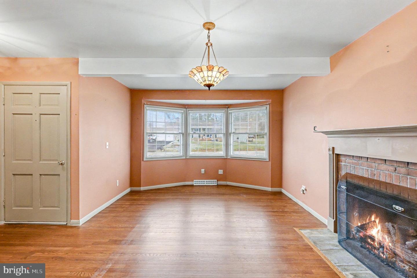 19484 WILLIAMS DR, CULPEPER, Virginia 22701, 3 Bedrooms Bedrooms, ,2 BathroomsBathrooms,Residential,For sale,19484 WILLIAMS DR,VACU2012192 MLS # VACU2012192 19484 WILLIAMS DR, CULPEPER, Virginia 22701, 3 Bedrooms Bedrooms, ,2 BathroomsBathrooms,Residential,For sale,19484 WILLIAMS DR,VACU2012192 MLS # VACU2012192