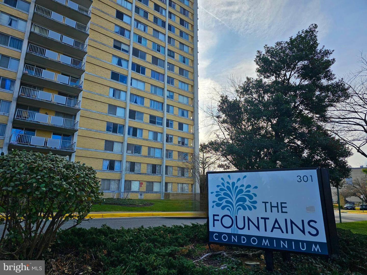 301 N BEAUREGARD ST N #1210, ALEXANDRIA, Virginia 22312, 1 Bedroom Bedrooms, 2 Rooms Rooms,1 BathroomBathrooms,Residential,For sale,301 N BEAUREGARD ST N #1210,VAAX2052242 MLS # VAAX2052242 301 N BEAUREGARD ST N #1210, ALEXANDRIA, Virginia 22312, 1 Bedroom Bedrooms, 2 Rooms Rooms,1 BathroomBathrooms,Residential,For sale,301 N BEAUREGARD ST N #1210,VAAX2052242 MLS # VAAX2052242